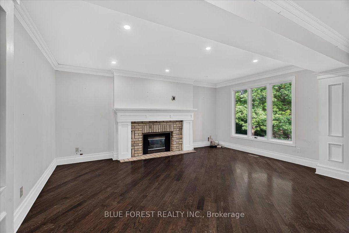 Photo 12 of 97 Timber Drive, London, South B — HOMEH