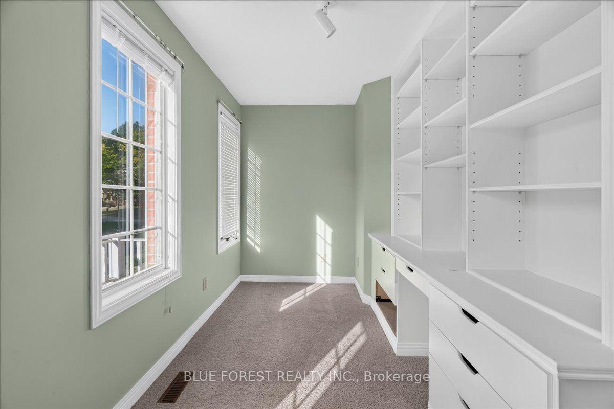 Photo 23 of 97 Timber Drive, London, South B — HOMEH