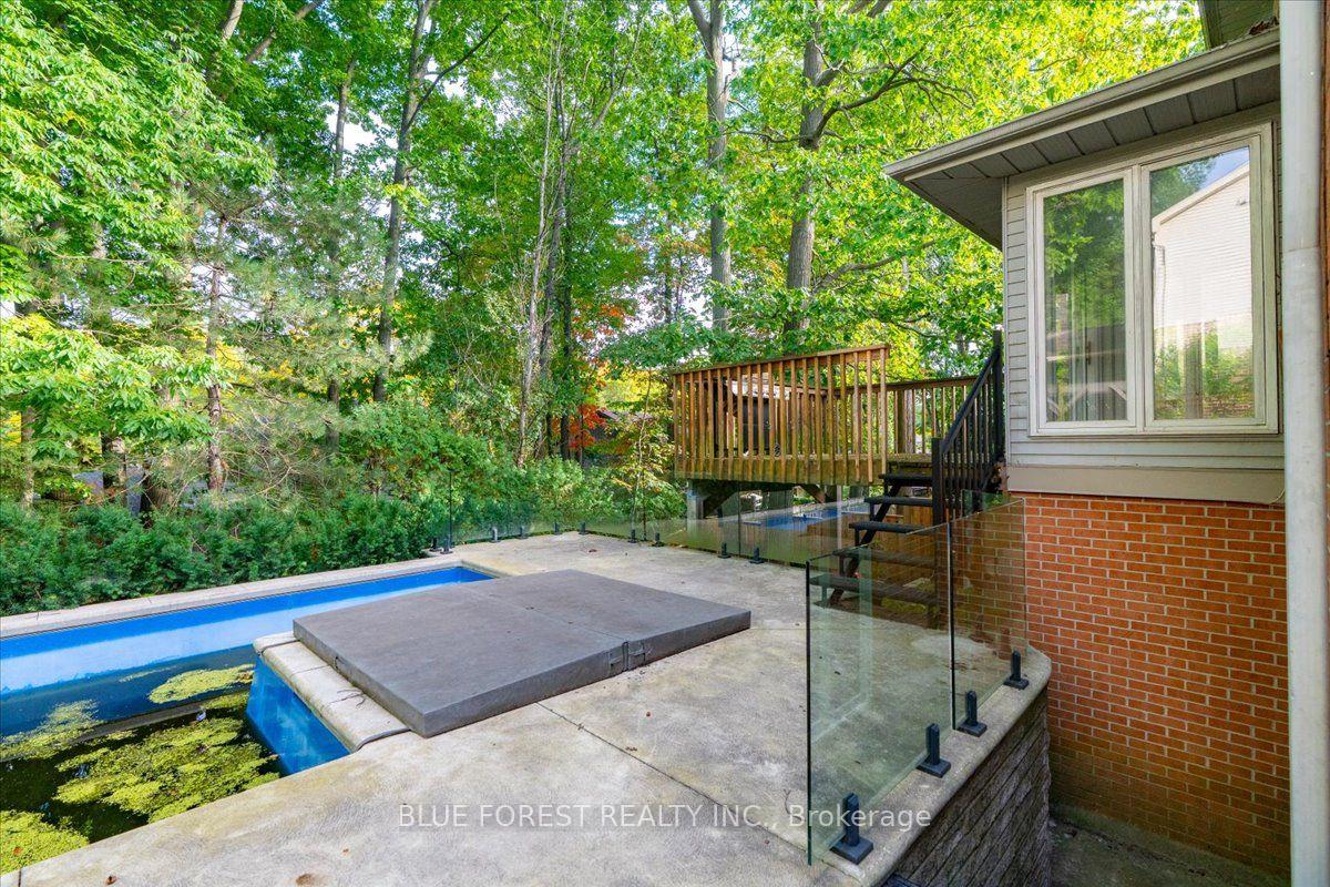 Photo 38 of 97 Timber Drive, London, South B — HOMEH