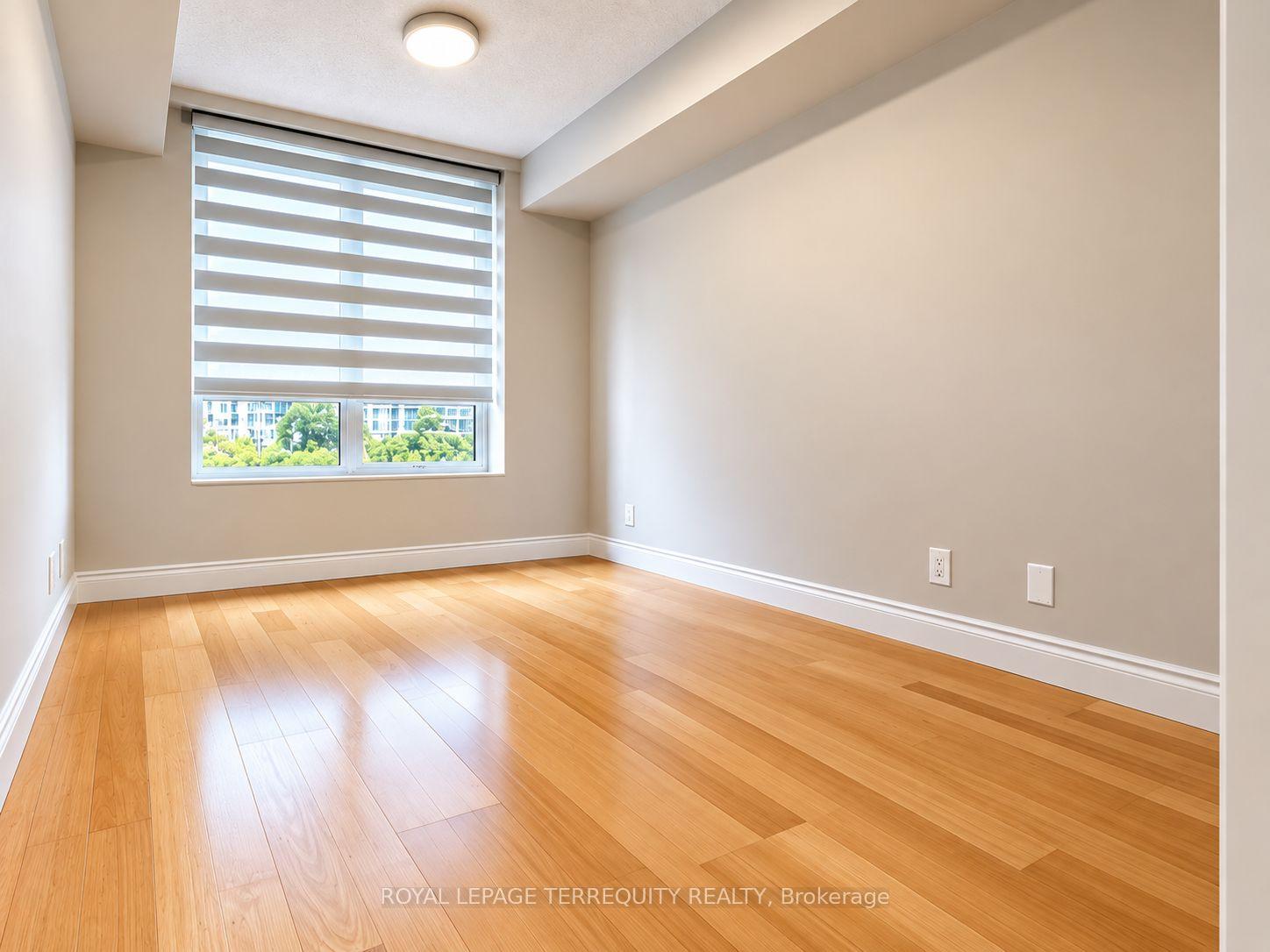 Photo 3 of Unit 304, 20 Collier Street, Toronto, Rosedale-Moore Park — HOMEH