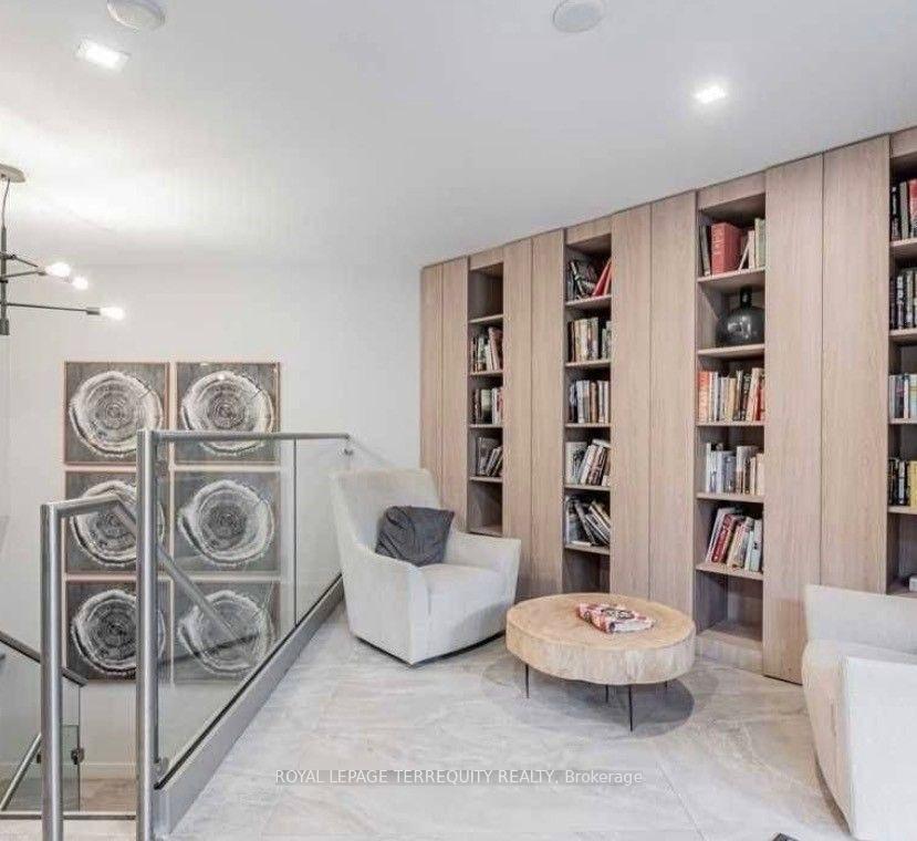 Photo 14 of Unit 304, 20 Collier Street, Toronto, Rosedale-Moore Park — HOMEH