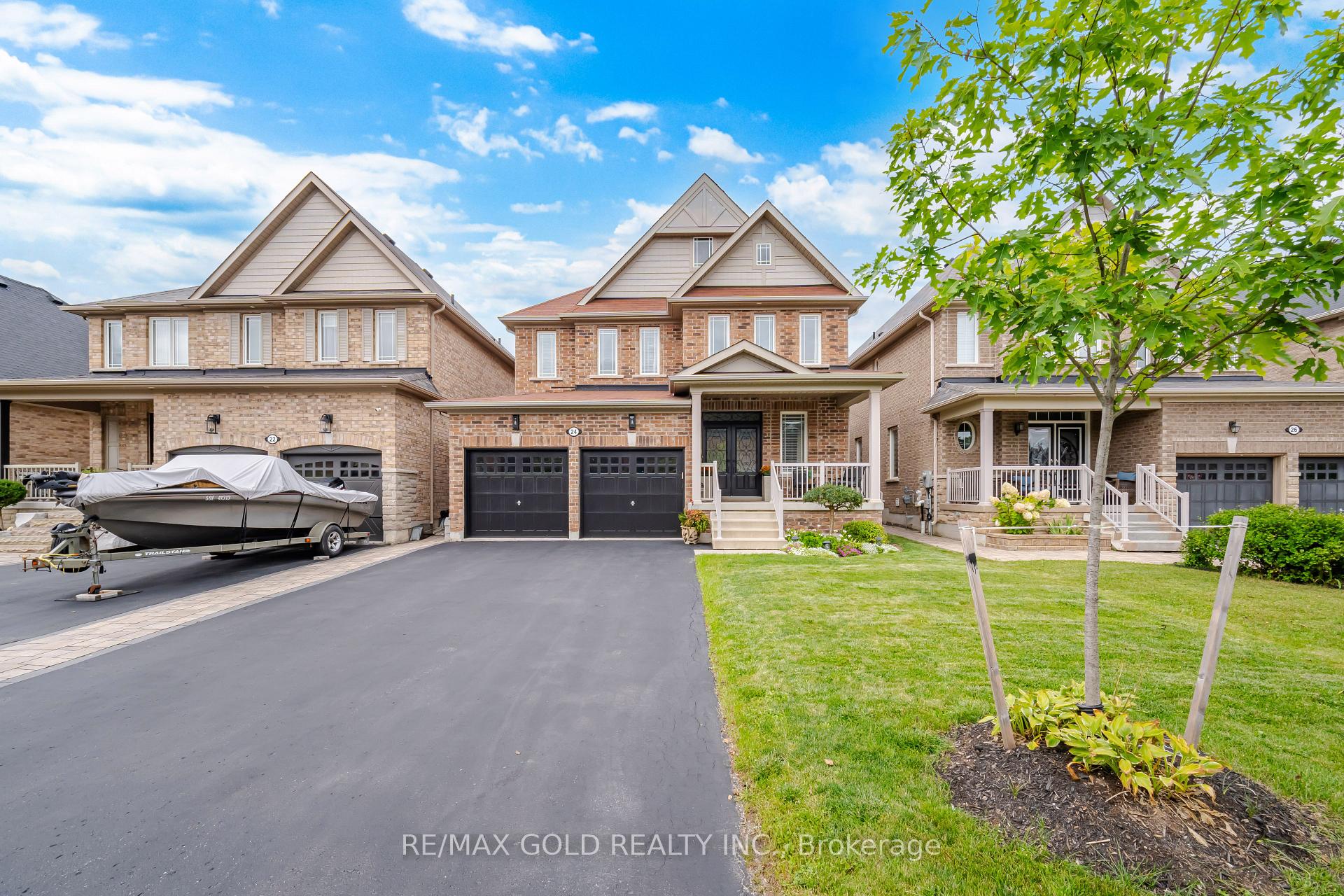 Photo 2 of 24 Gunning Crescent E, New Tecumseth, Tottenham — HOMEH