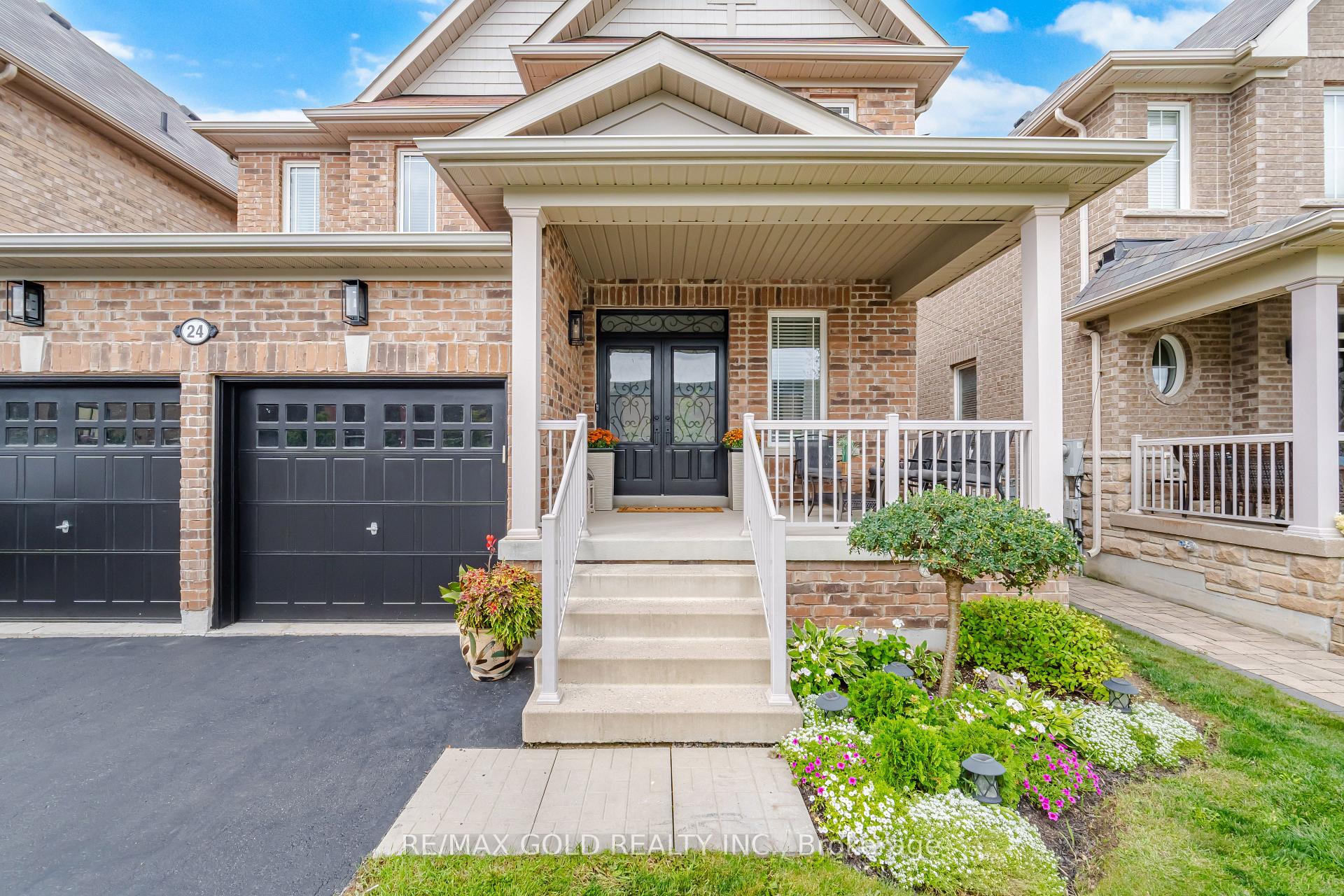 Photo 3 of 24 Gunning Crescent E, New Tecumseth, Tottenham — HOMEH