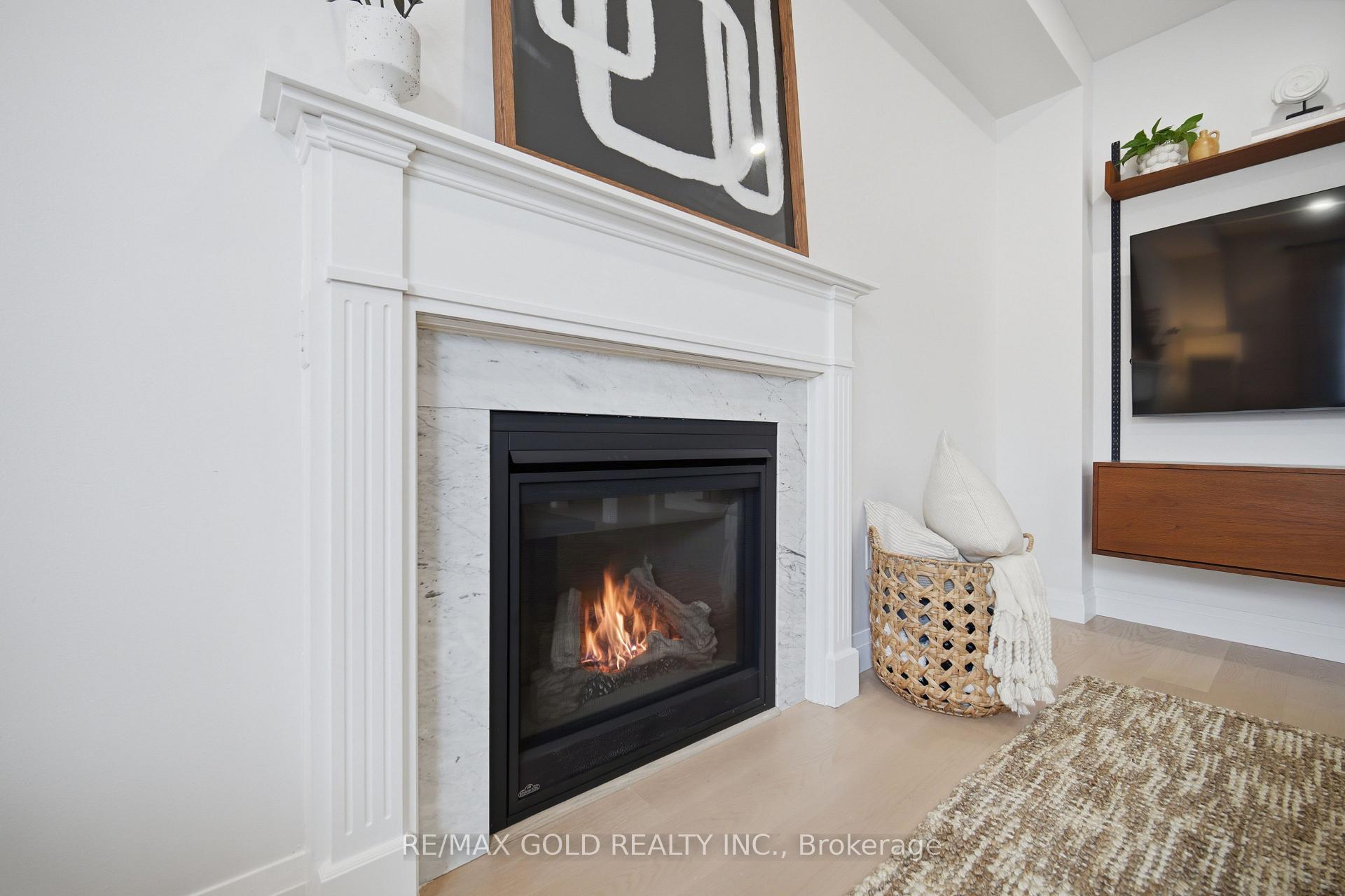Photo 14 of 24 Gunning Crescent E, New Tecumseth, Tottenham — HOMEH