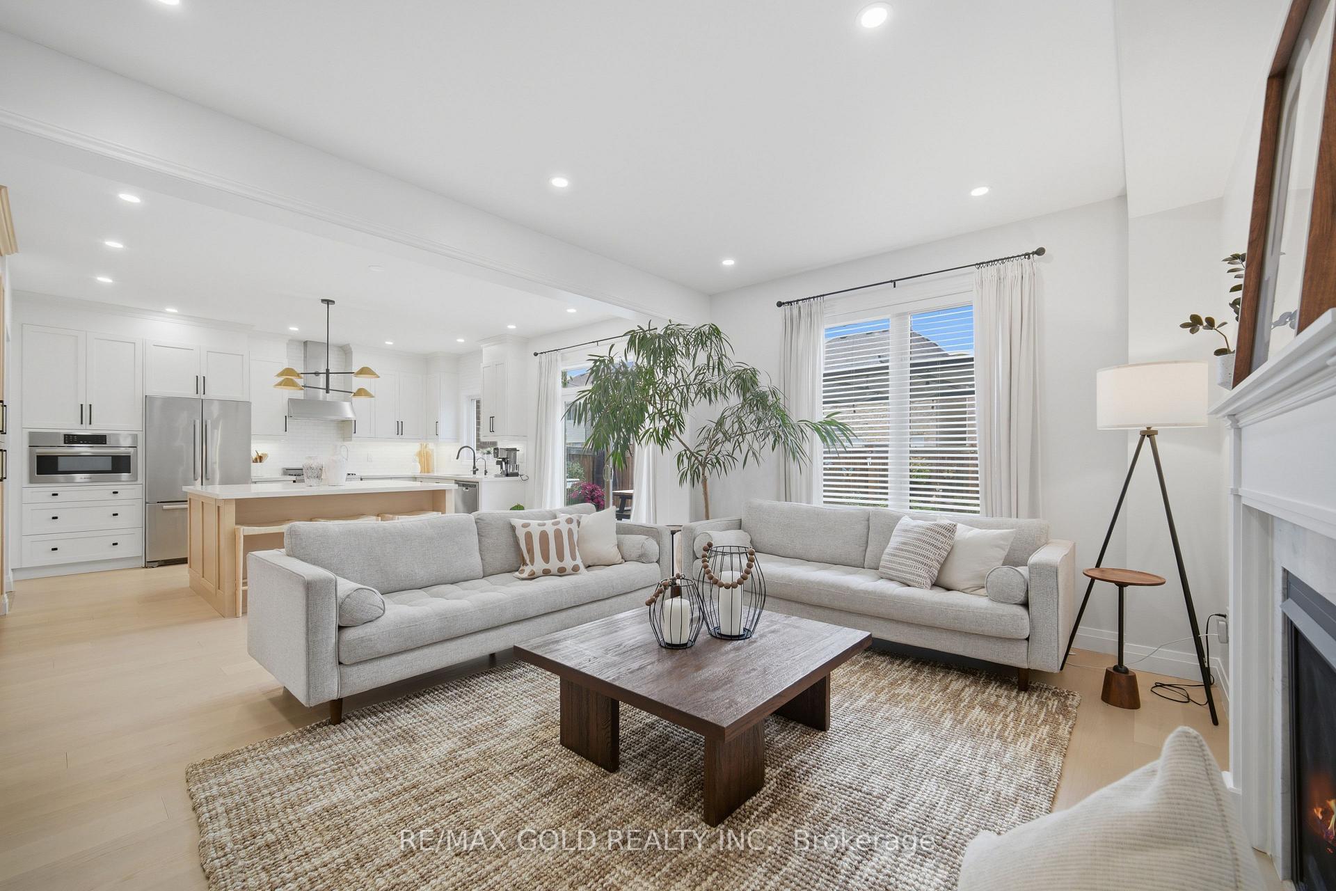 Photo 17 of 24 Gunning Crescent E, New Tecumseth, Tottenham — HOMEH