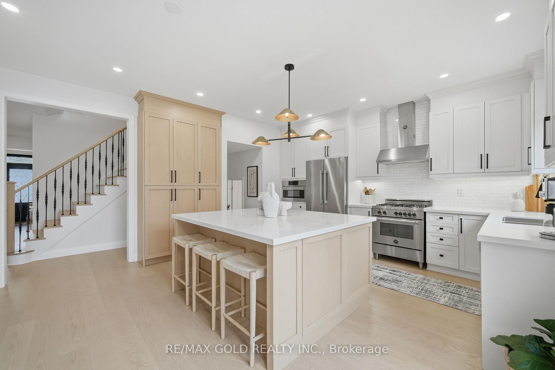 Photo 20 of 24 Gunning Crescent E, New Tecumseth, Tottenham — HOMEH