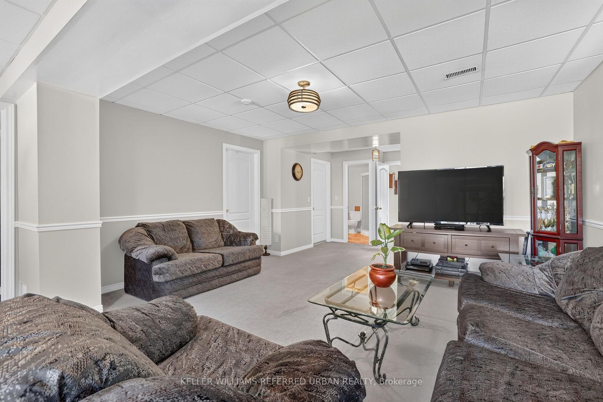 Photo 30 of 27 Summer Valley Drive, Brampton, Snelgrove — HOMEH