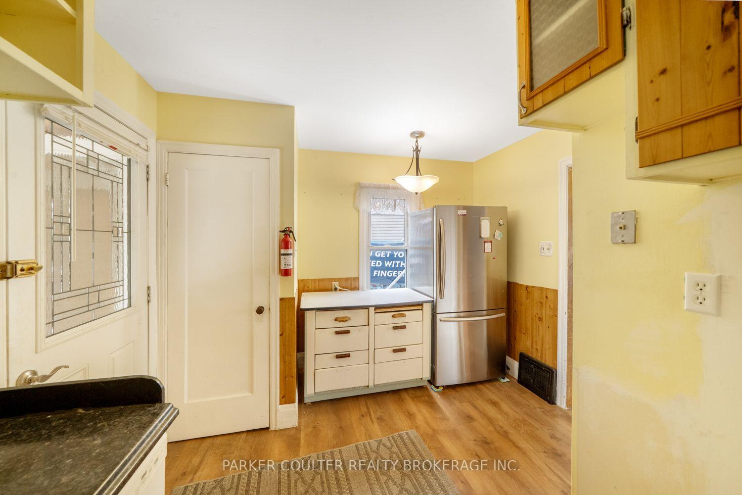 Photo 18 of 27 Campbell Avenue, Barrie, Allandale — HOMEH