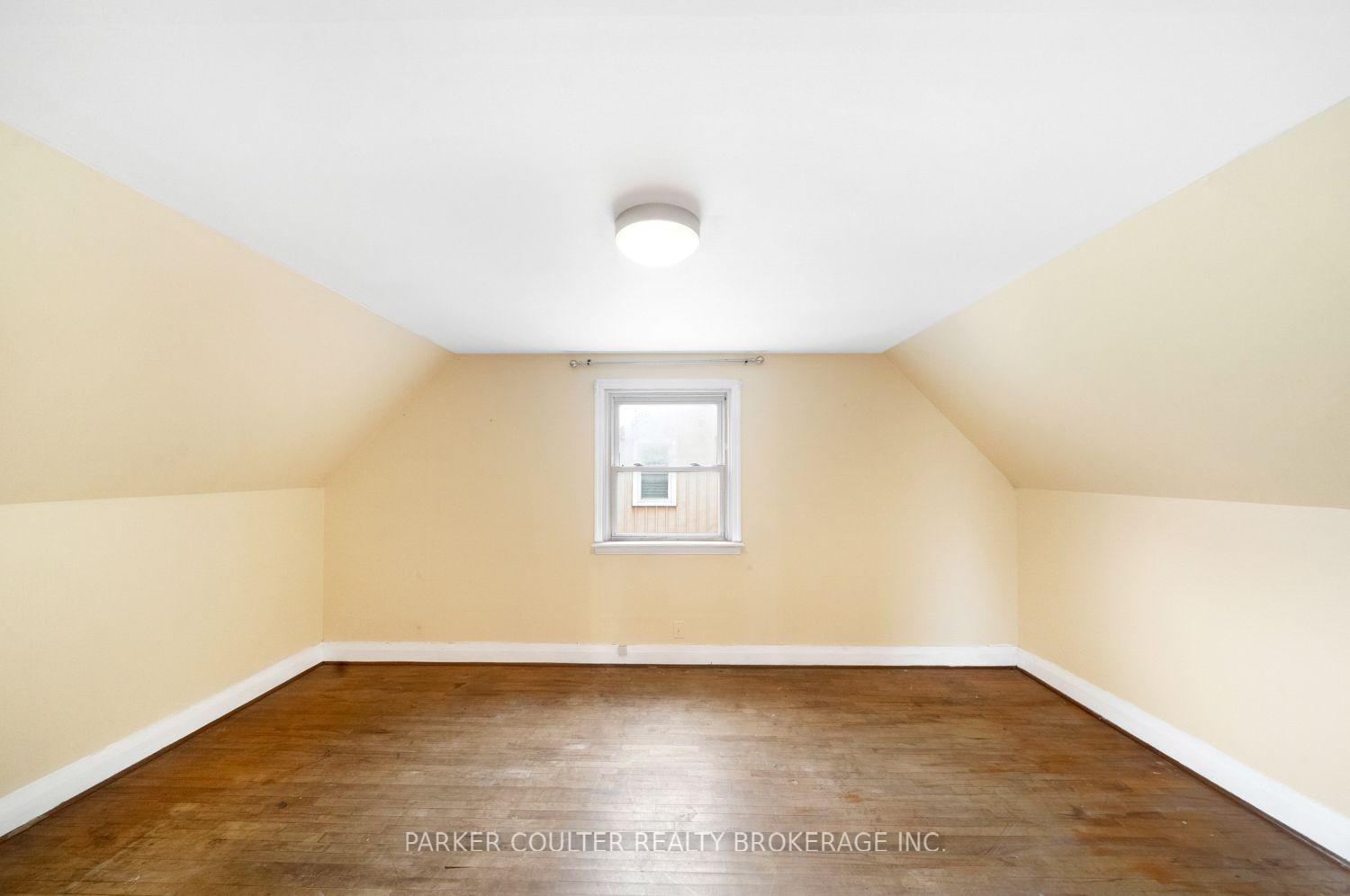 Photo 25 of 27 Campbell Avenue, Barrie, Allandale — HOMEH