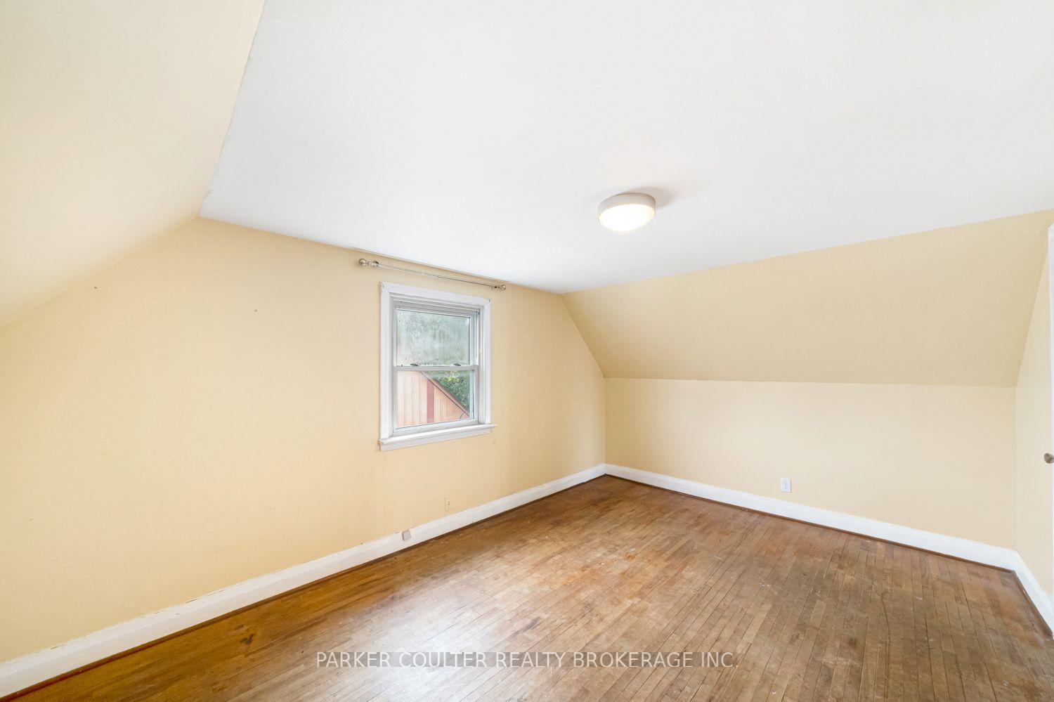 Photo 26 of 27 Campbell Avenue, Barrie, Allandale — HOMEH