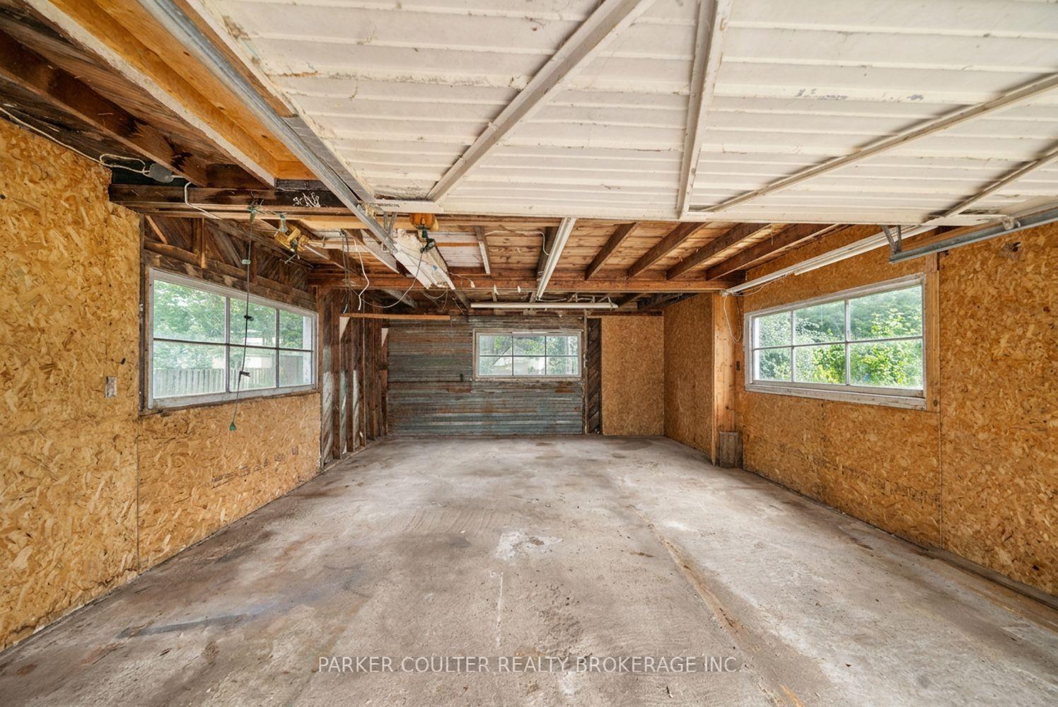 Photo 36 of 27 Campbell Avenue, Barrie, Allandale — HOMEH