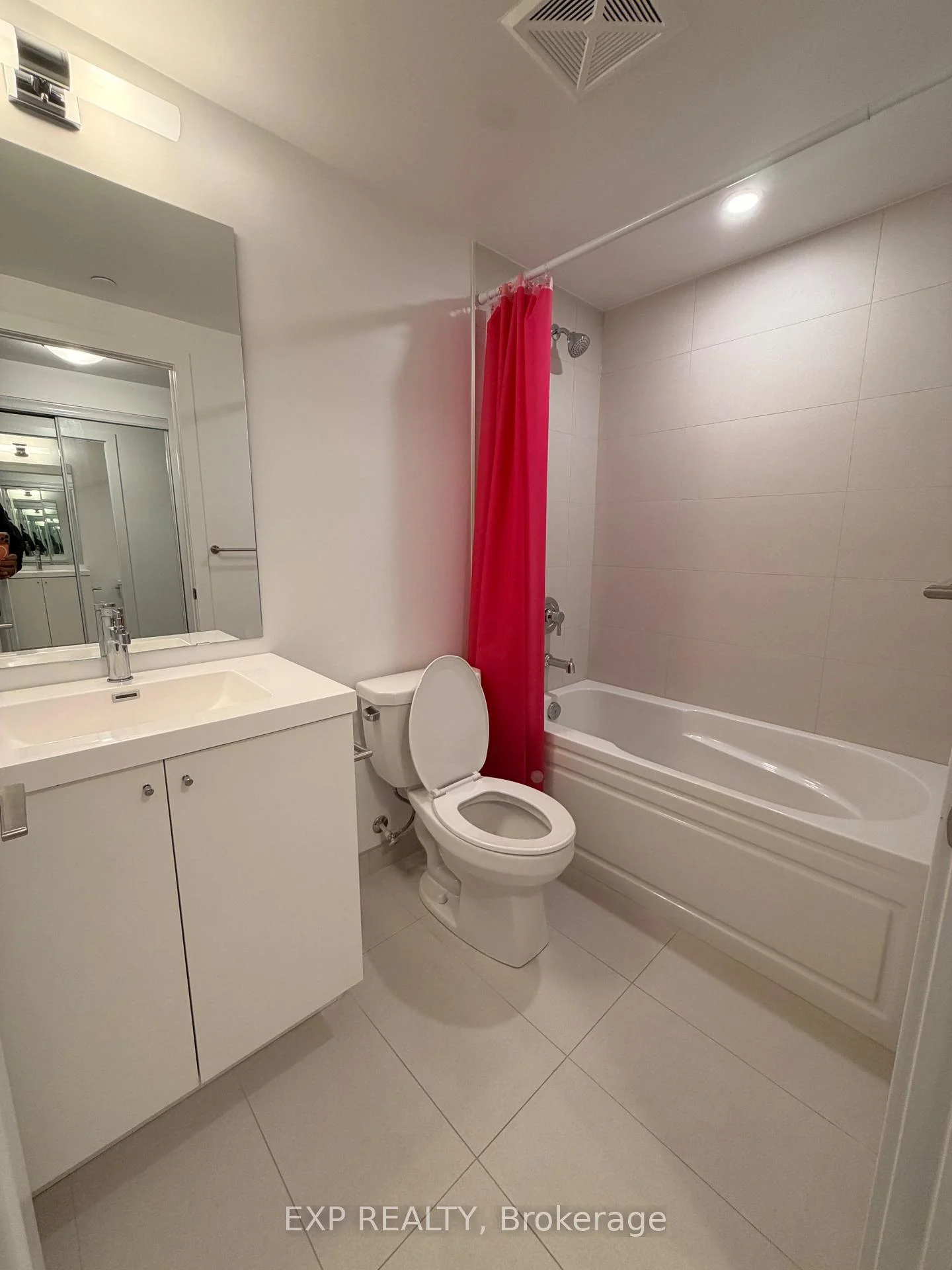 Photo 7 of Unit 2704, 2545 Simcoe Street N, Oshawa, Windfields — HOMEH