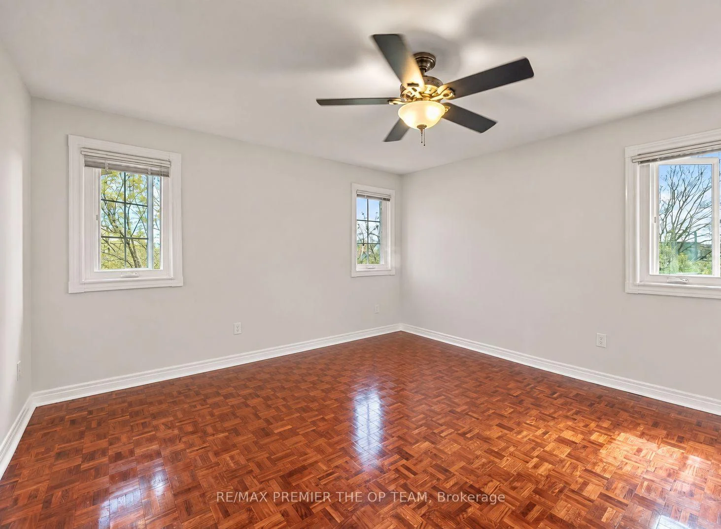 Photo 13 of 58 Calera Crescent, Vaughan, Sonoma Heights — HOMEH
