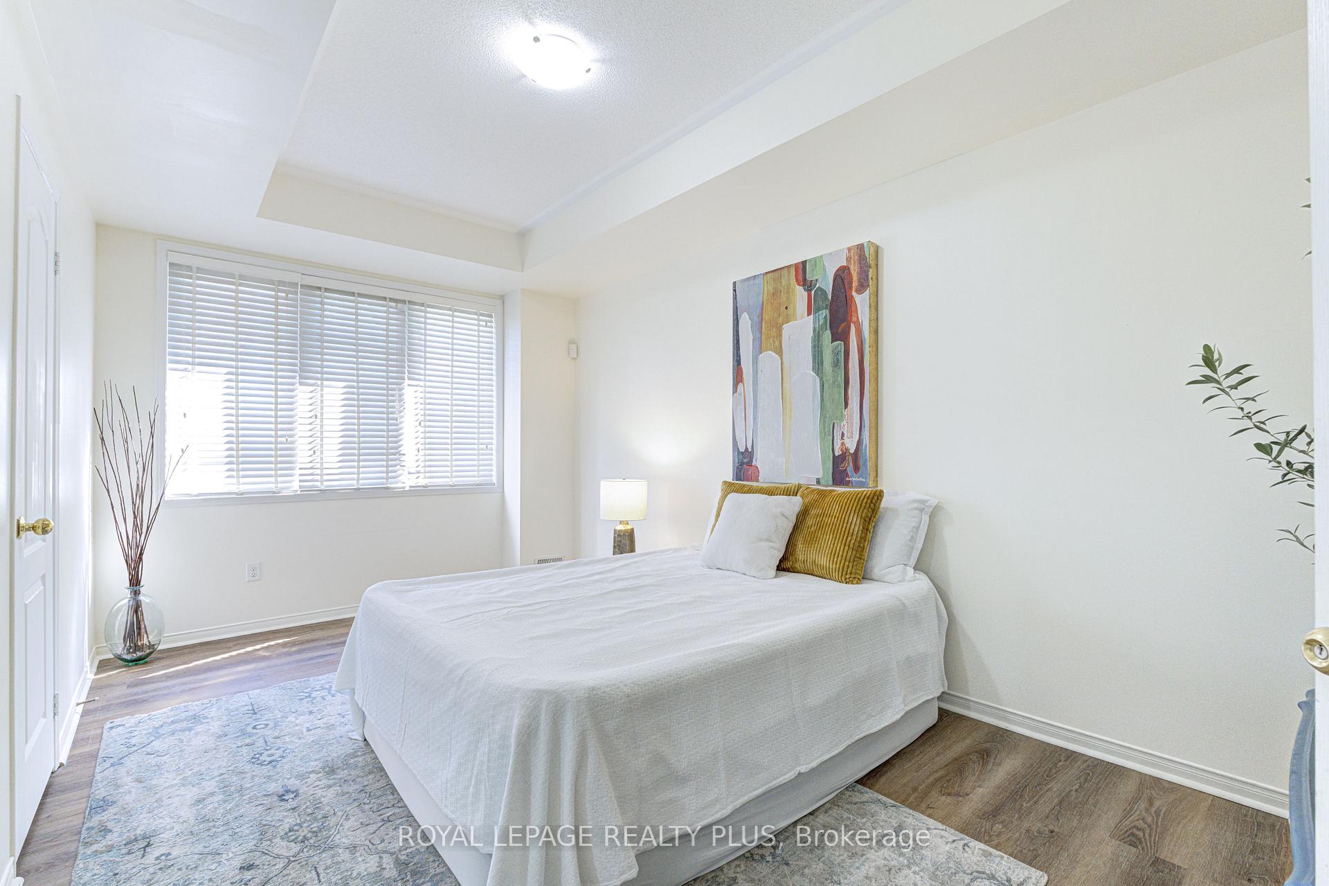 Photo 6 of Unit 1, 5750 Tosca Drive, Mississauga, Churchill Meadows — HOMEH