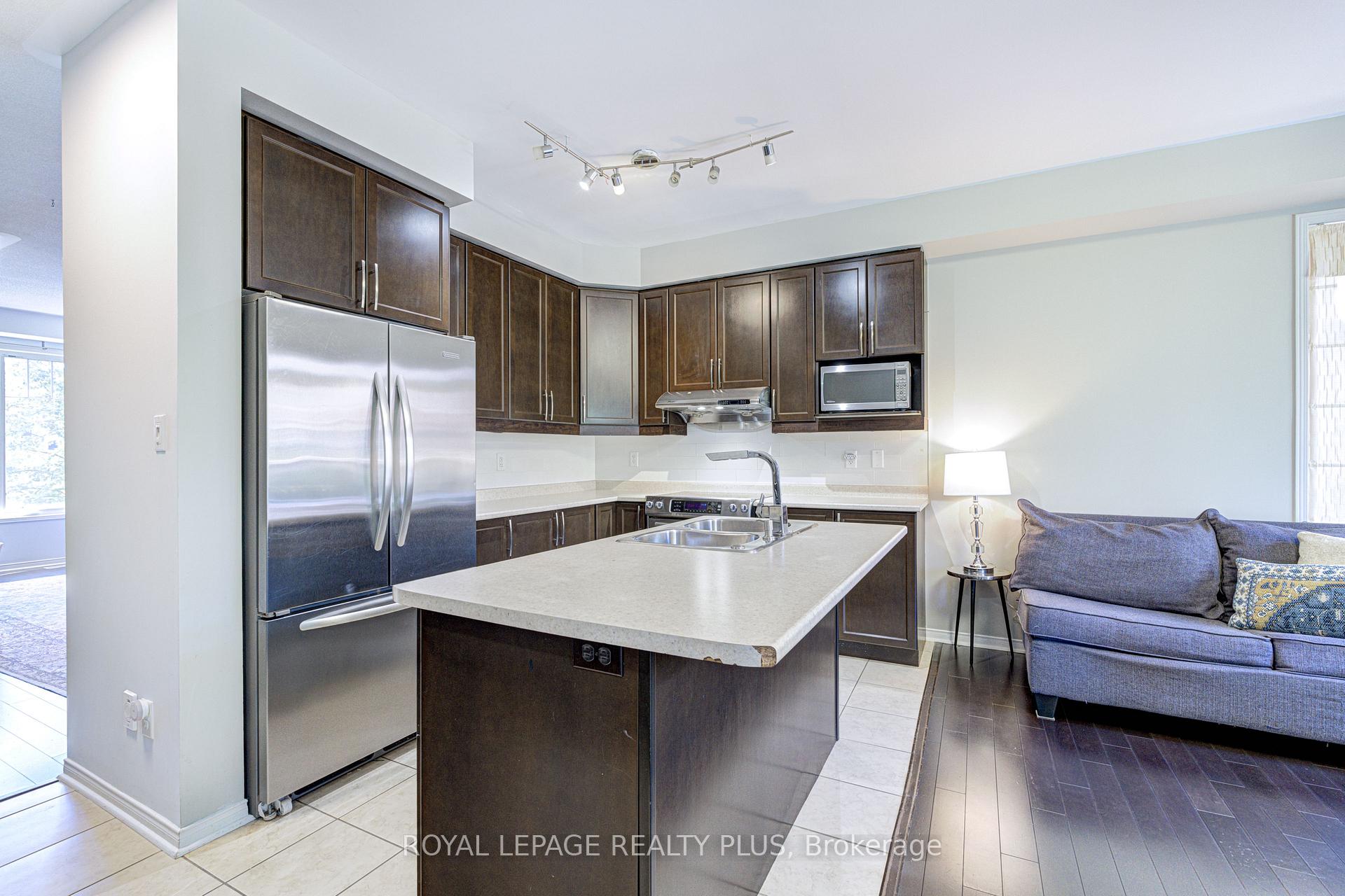 Photo 11 of Unit 1, 5750 Tosca Drive, Mississauga, Churchill Meadows — HOMEH
