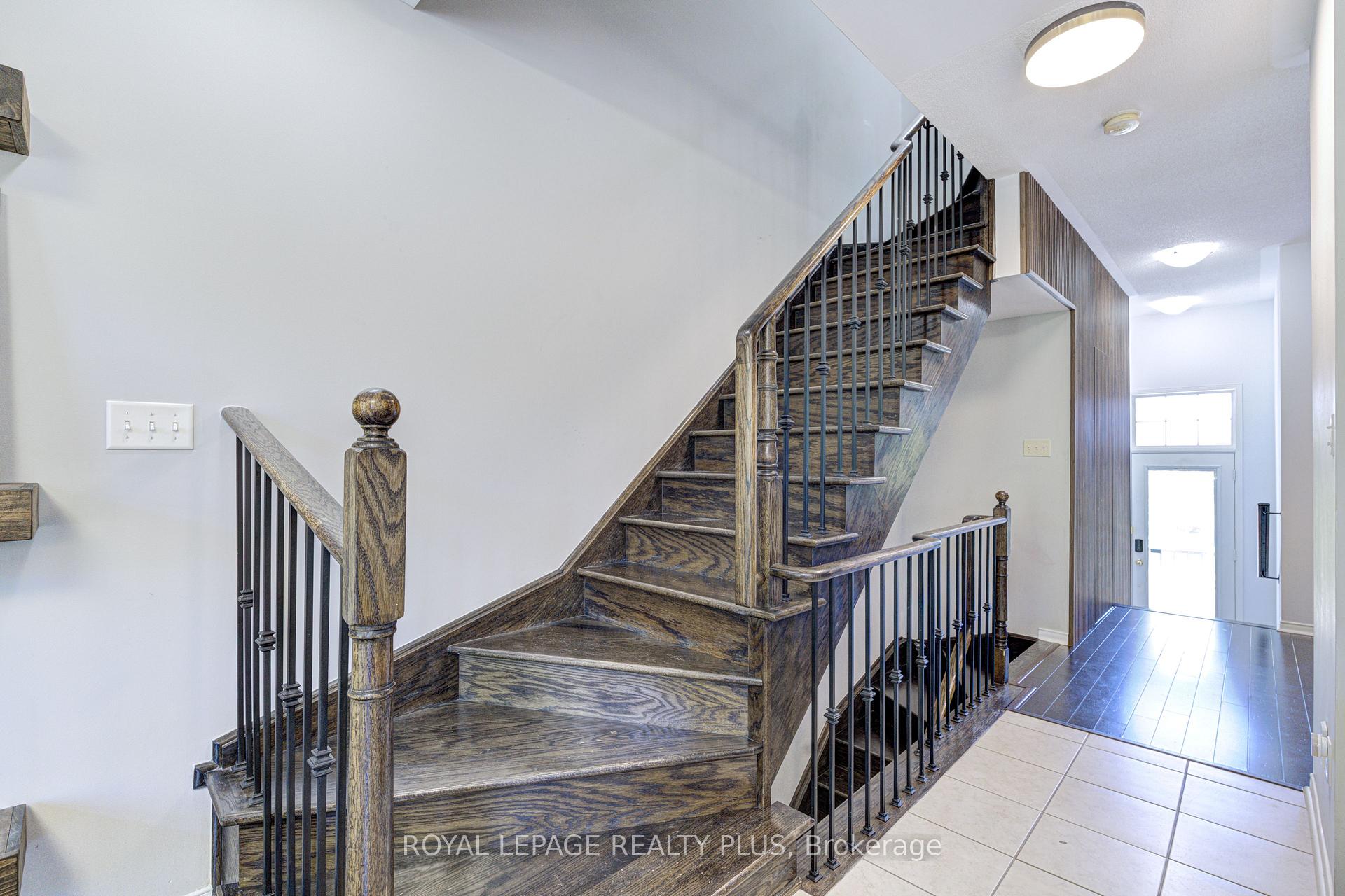 Photo 23 of Unit 1, 5750 Tosca Drive, Mississauga, Churchill Meadows — HOMEH