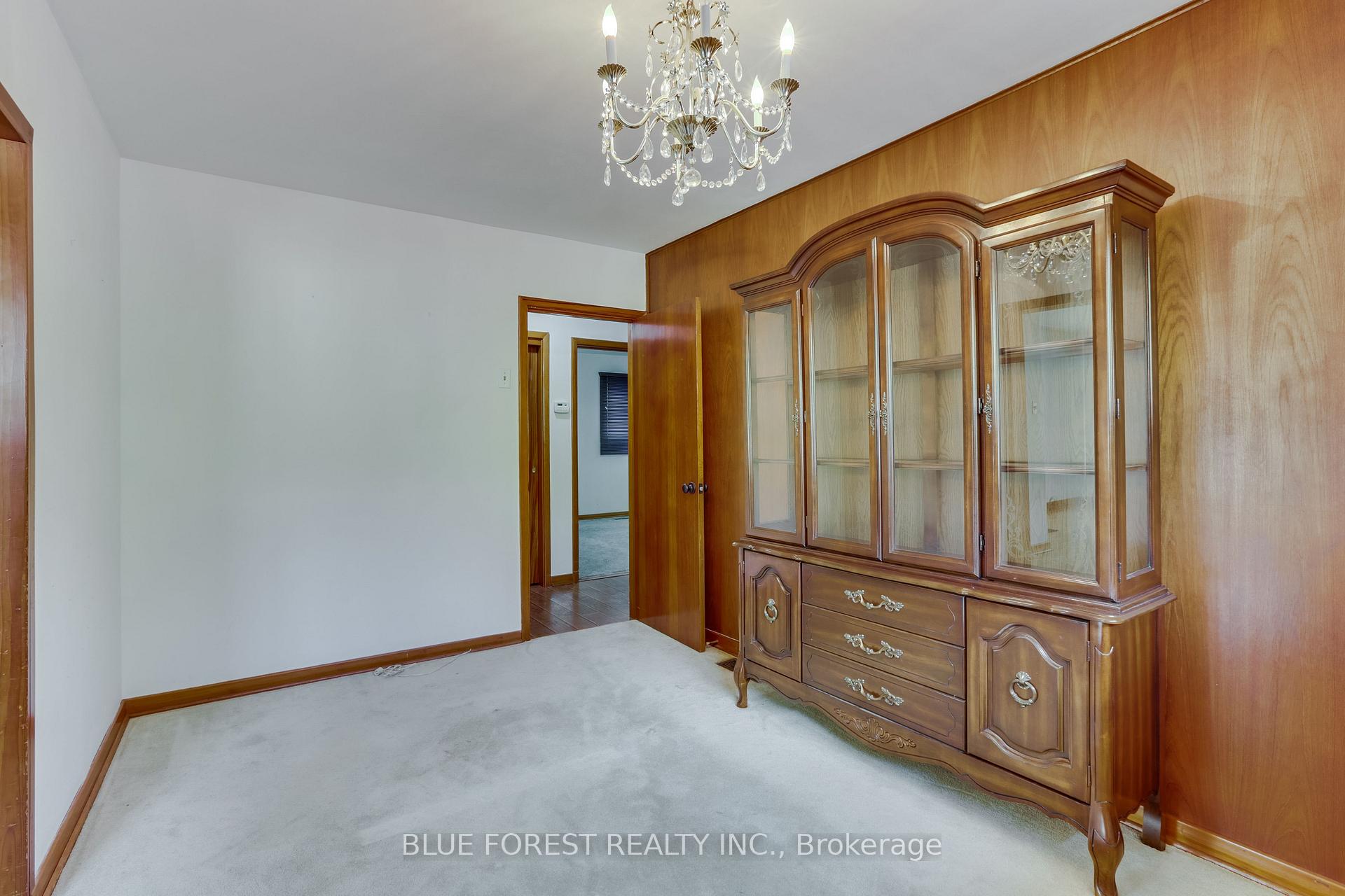 Photo 10 of 1201 Patann Drive N, London, East D — HOMEH