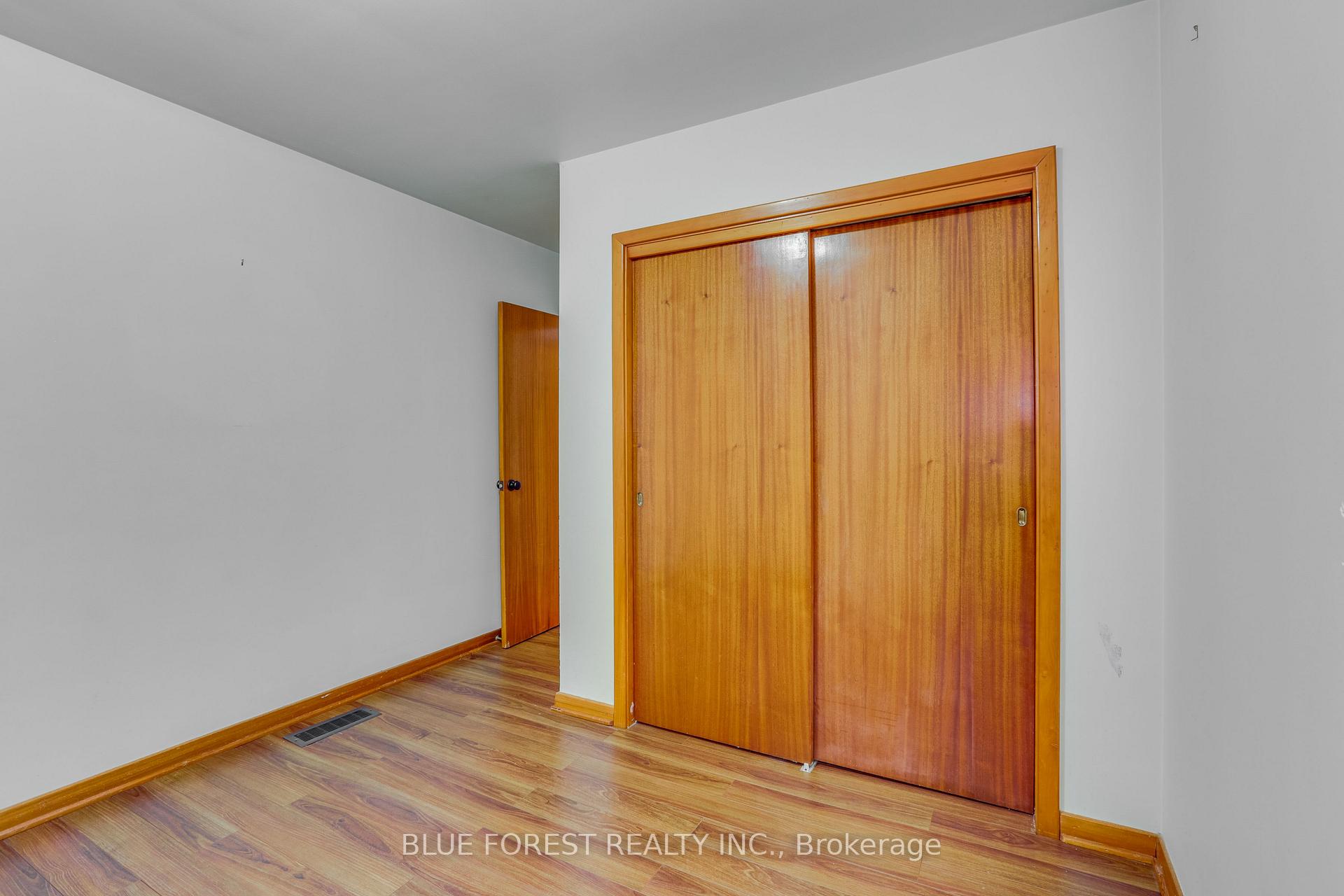 Photo 20 of 1201 Patann Drive N, London, East D — HOMEH