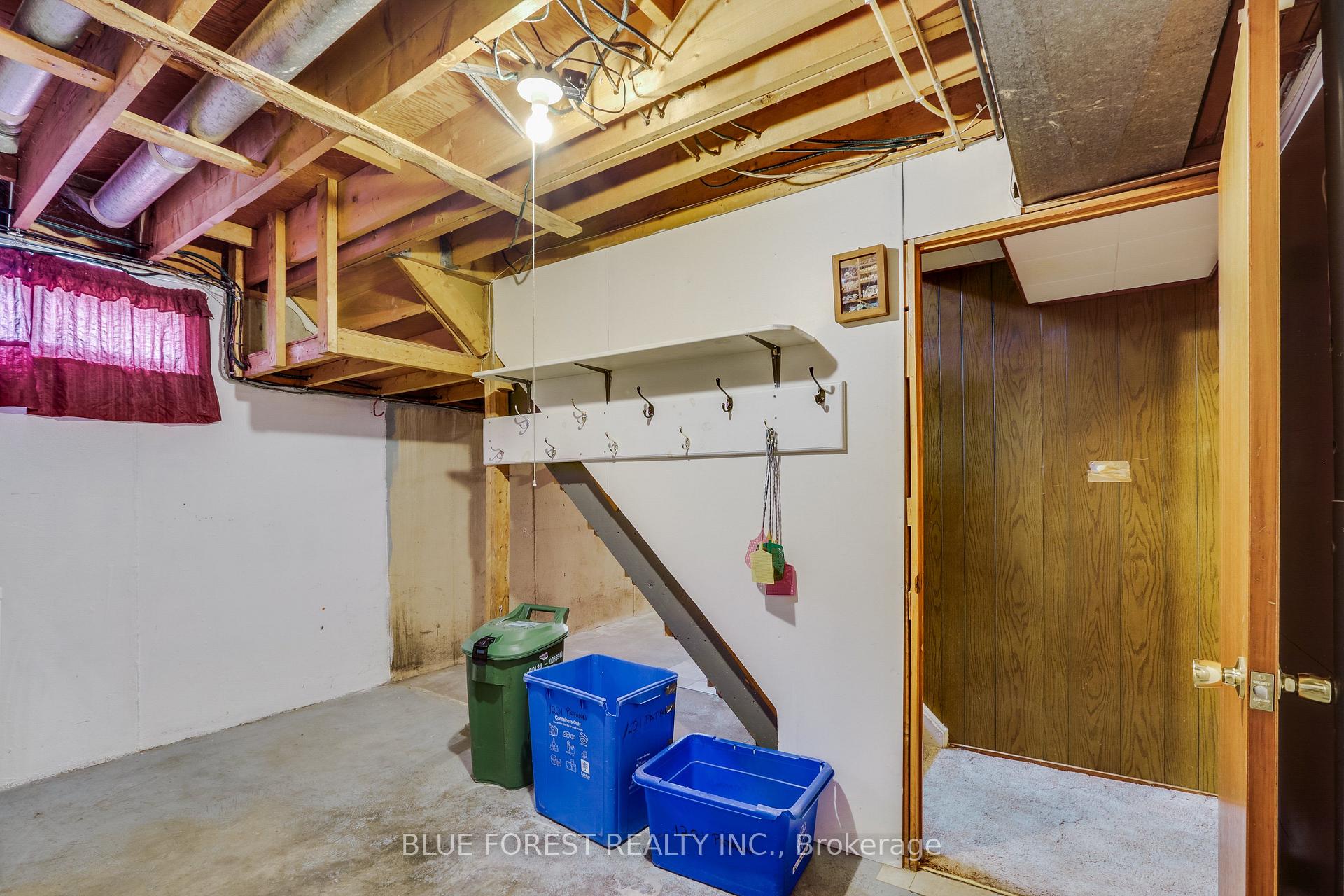 Photo 34 of 1201 Patann Drive N, London, East D — HOMEH