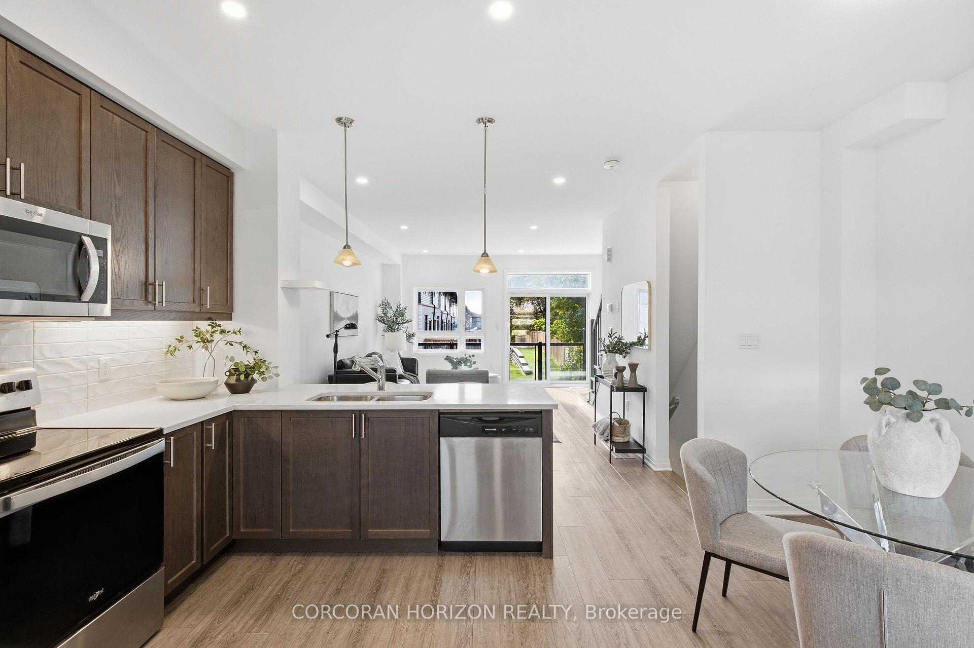 Photo 14 of Unit 96, 51 Sparrow Avenue, Cambridge, Little's Corners — HOMEH