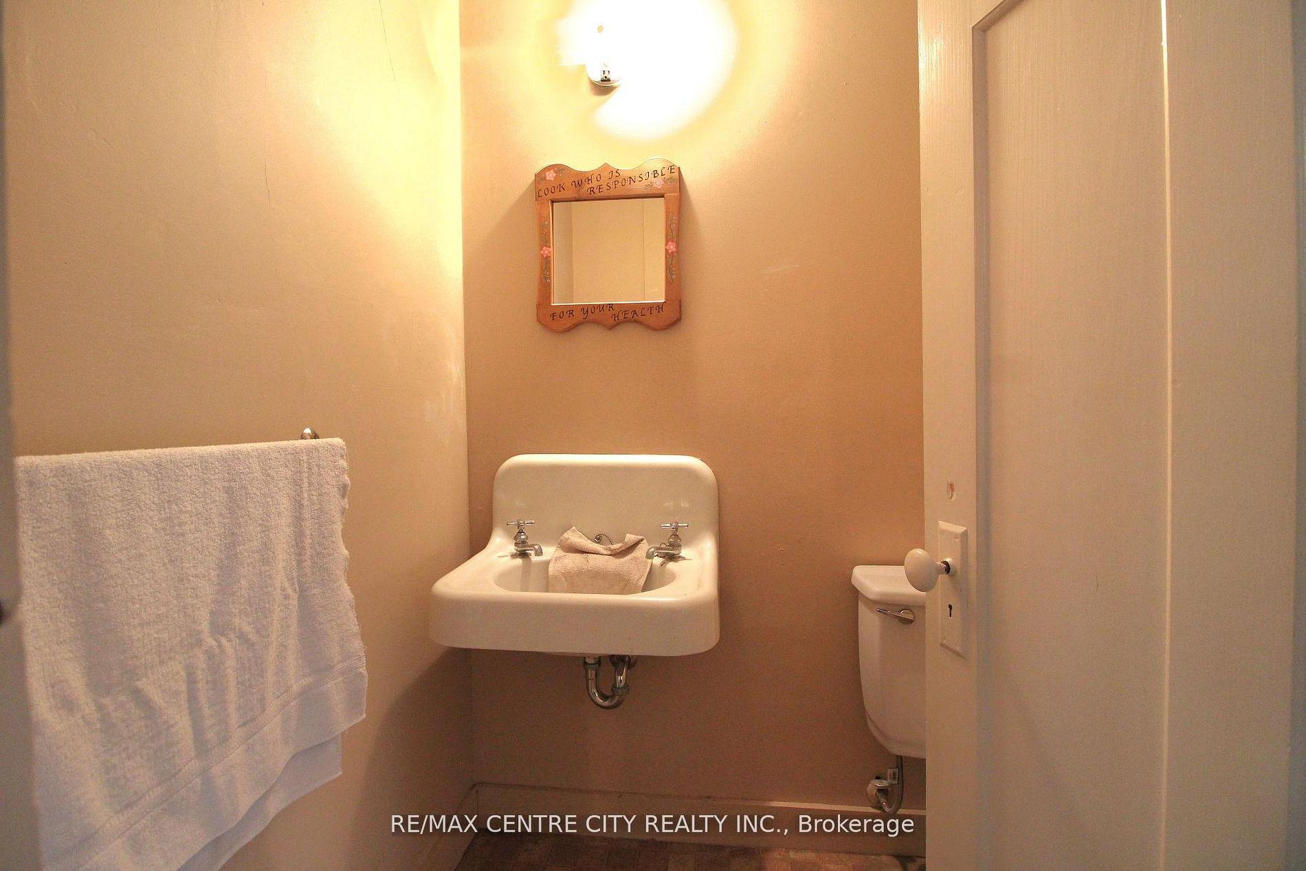 Photo 8 of 12 Chester Street, St. Thomas — HOMEH