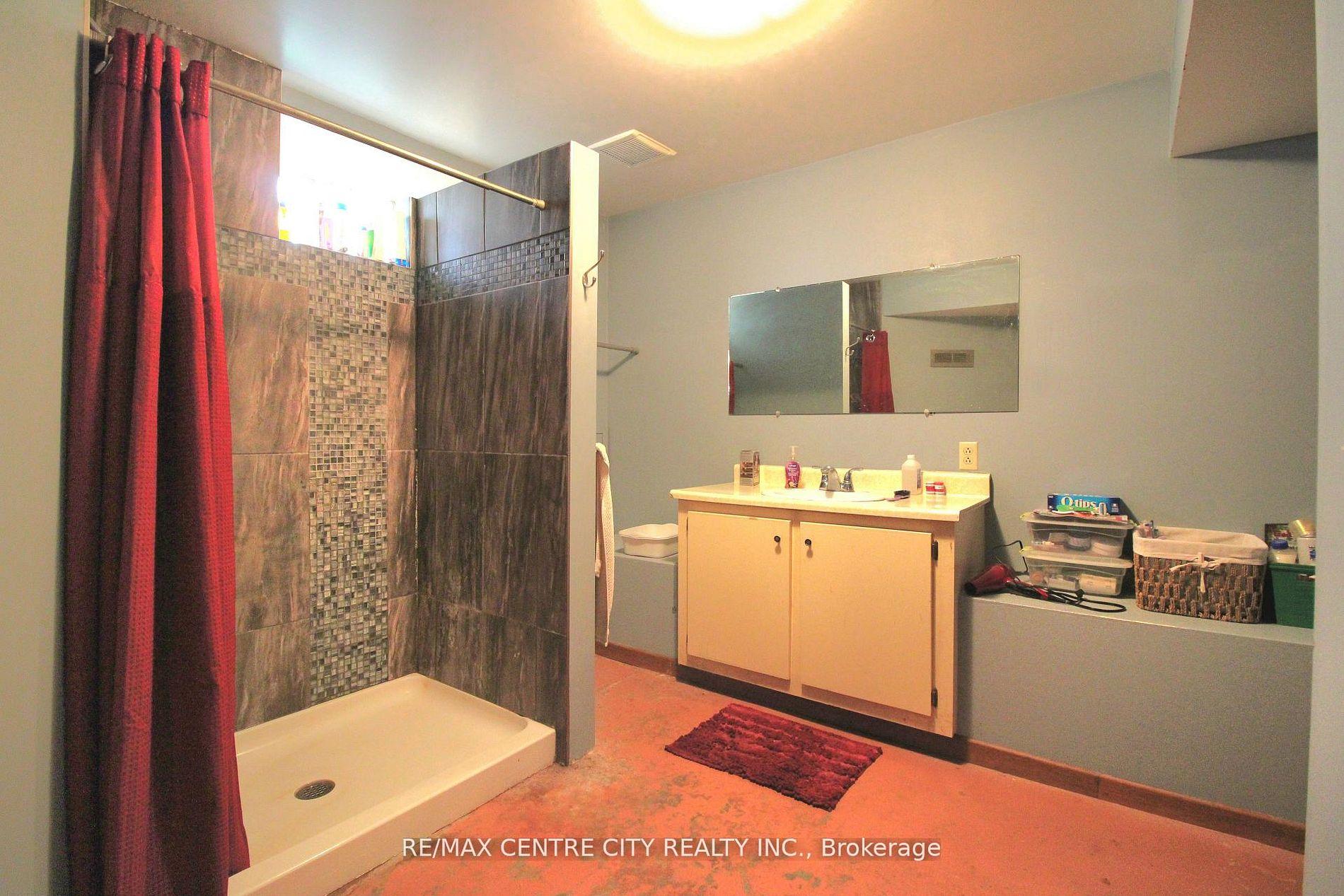 Photo 19 of 12 Chester Street, St. Thomas — HOMEH