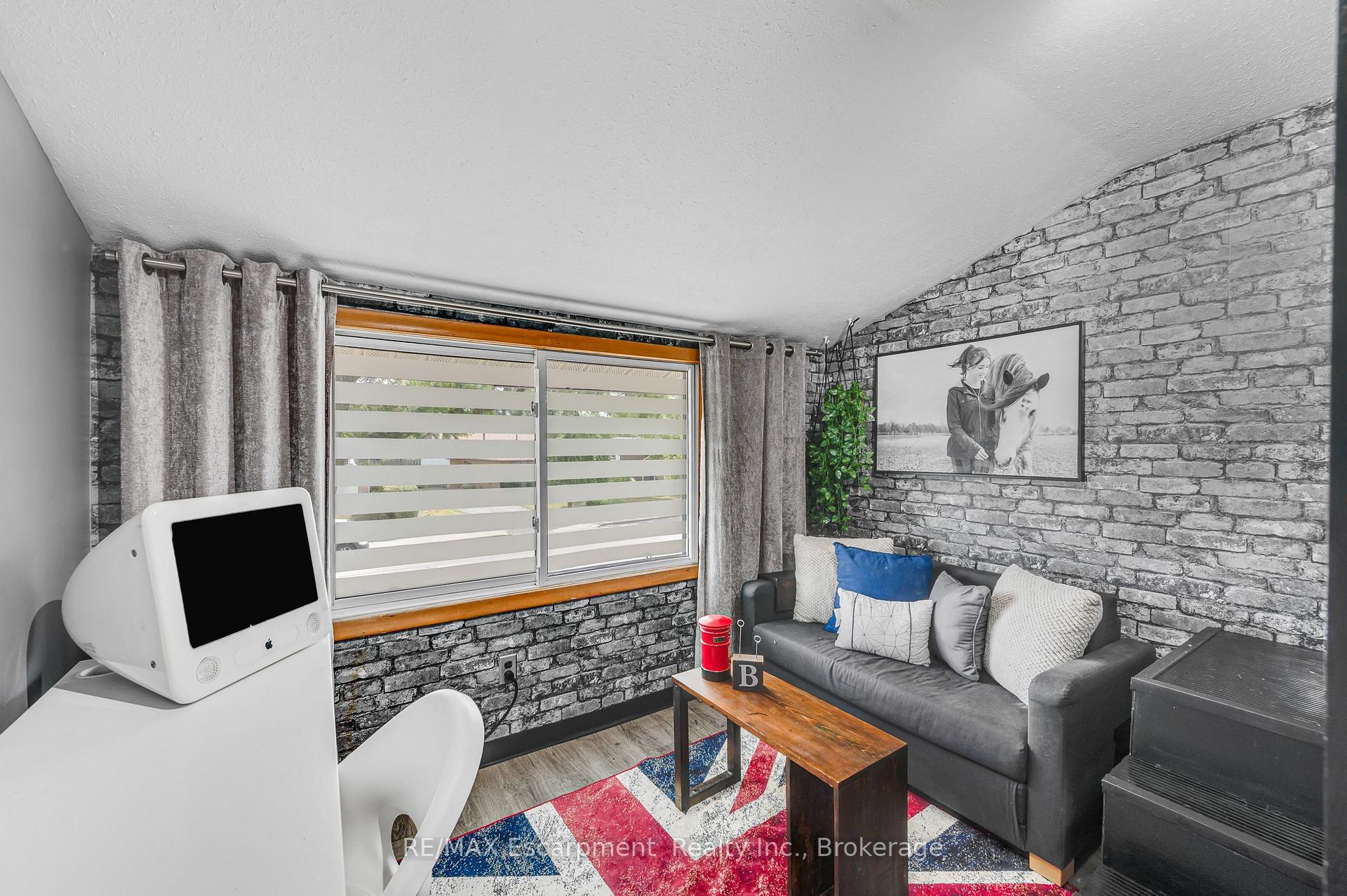 Photo 21 of 10 Goldfinch Road, Hamilton, Bruleville — HOMEH