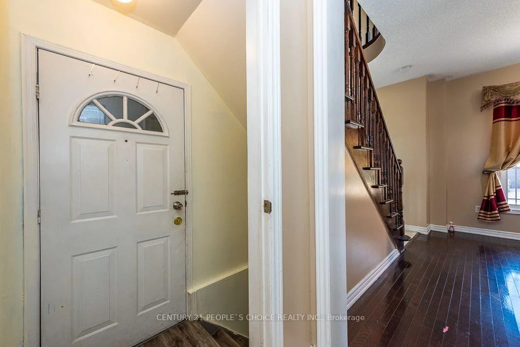 Photo 39 of 1 Bouvier Gate, Brampton, Fletcher's Meadow — HOMEH