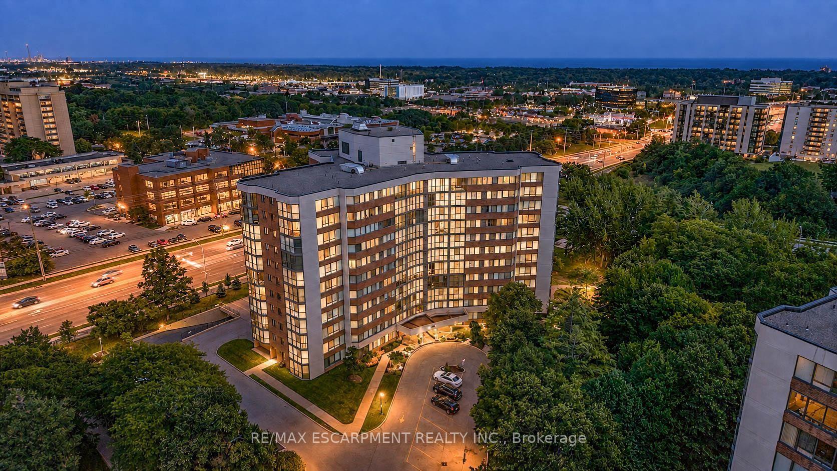 Photo of Unit 202, 1230 Marlborough Court