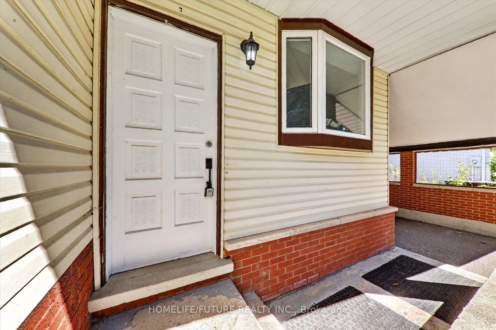 Photo 5 of Unit Room A, 7 Cardill Crescent, Waterloo, Beechwood/University — HOMEH