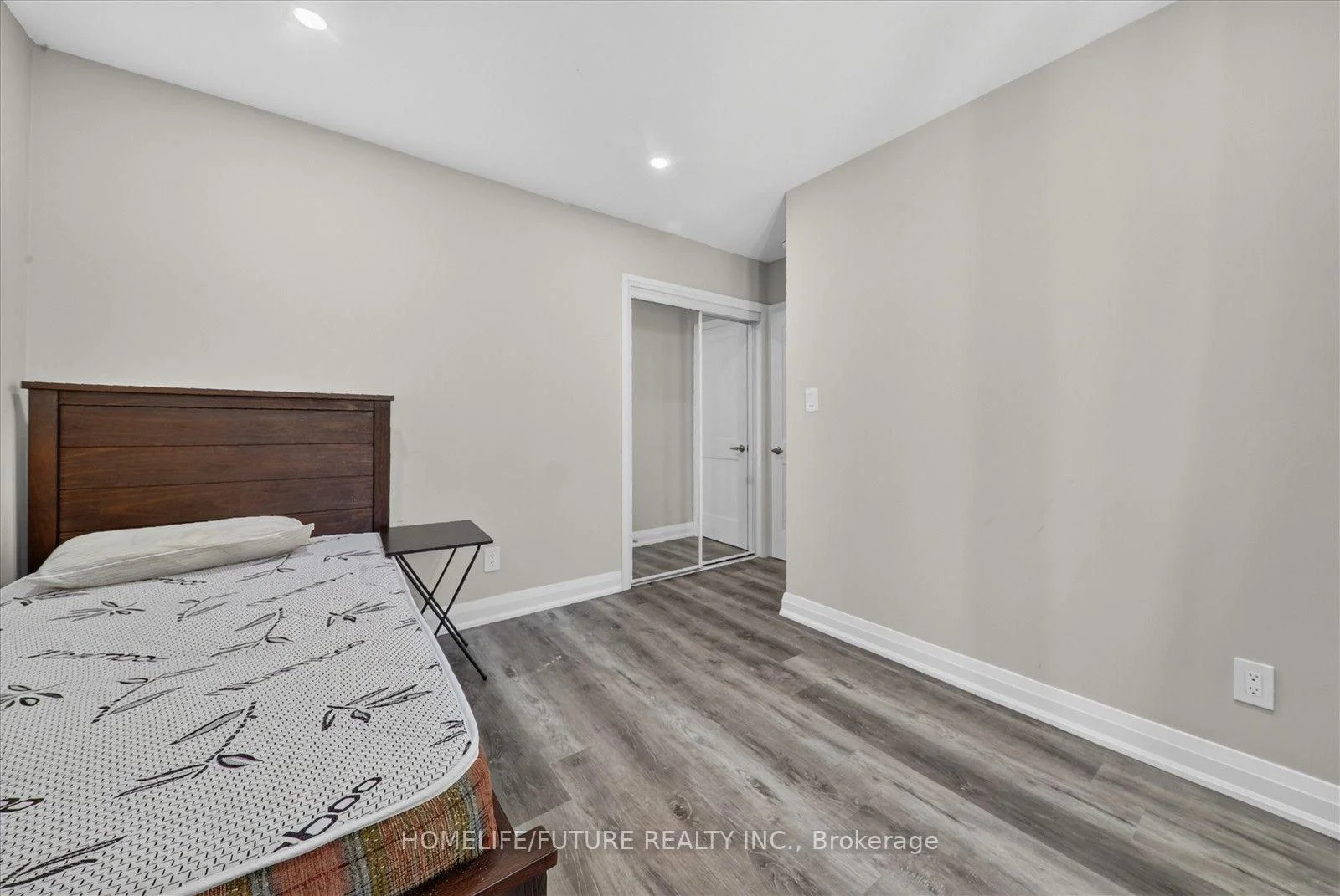 Photo 18 of Unit Room A, 7 Cardill Crescent, Waterloo, Beechwood/University — HOMEH