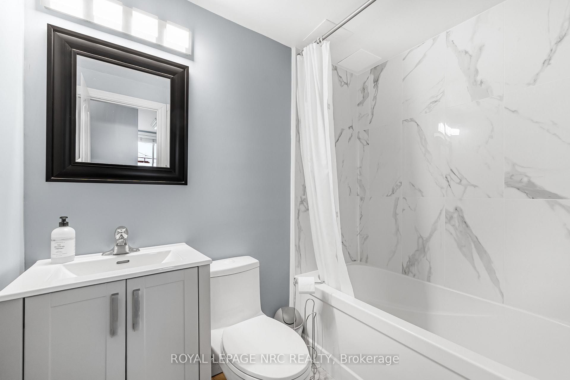 Photo 6 of Unit 7, 454 Carlton Street, St. Catharines, Facer — HOMEH