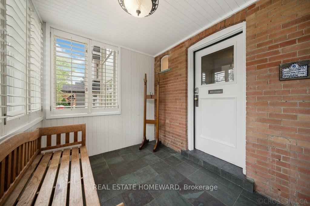Photo 4 of 69 Walmsley Boulevard, Toronto, Yonge-St. Clair — HOMEH