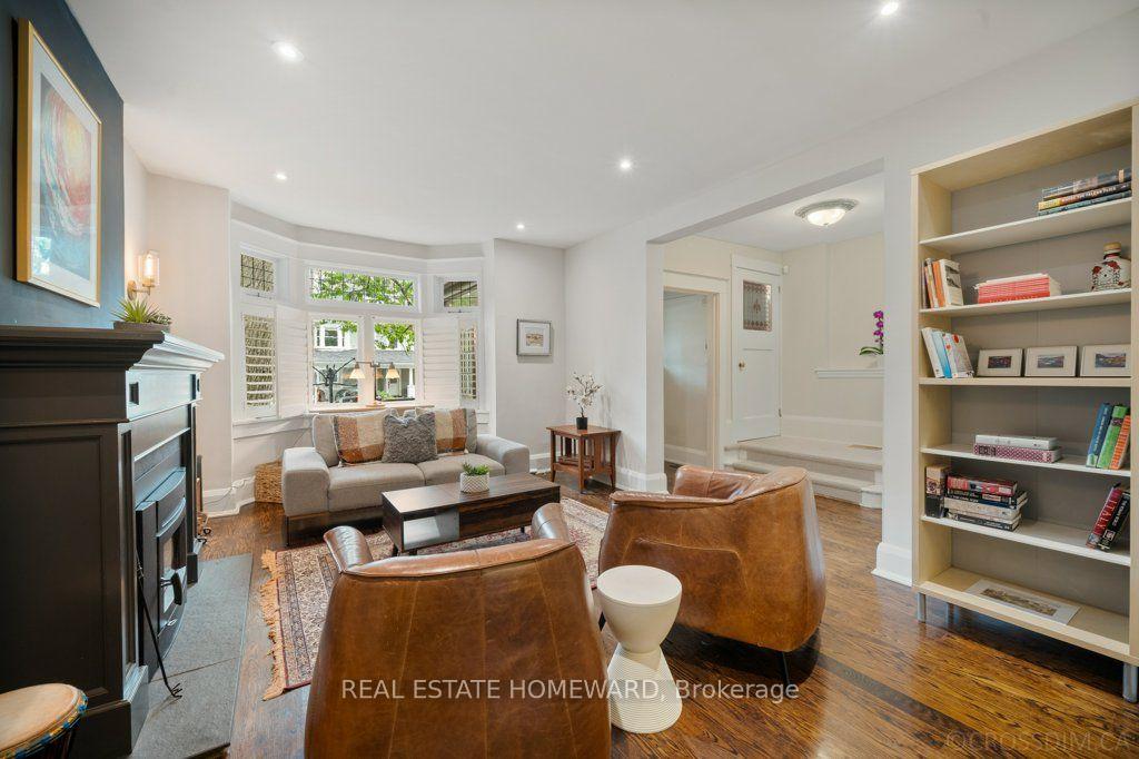 Photo 8 of 69 Walmsley Boulevard, Toronto, Yonge-St. Clair — HOMEH