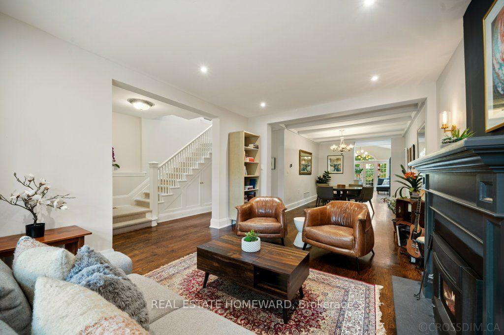 Photo 9 of 69 Walmsley Boulevard, Toronto, Yonge-St. Clair — HOMEH