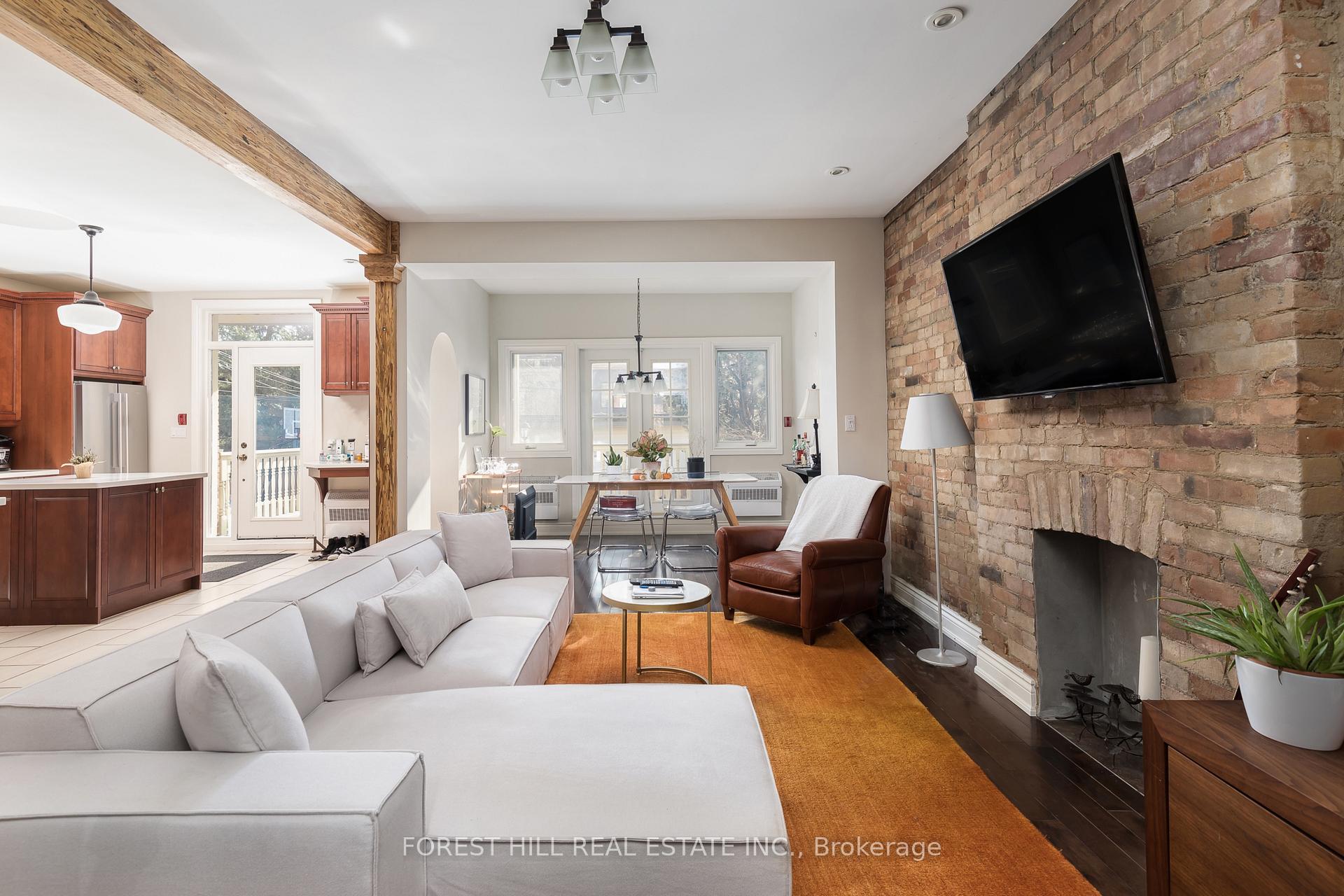Photo of 105 Balmoral Avenue