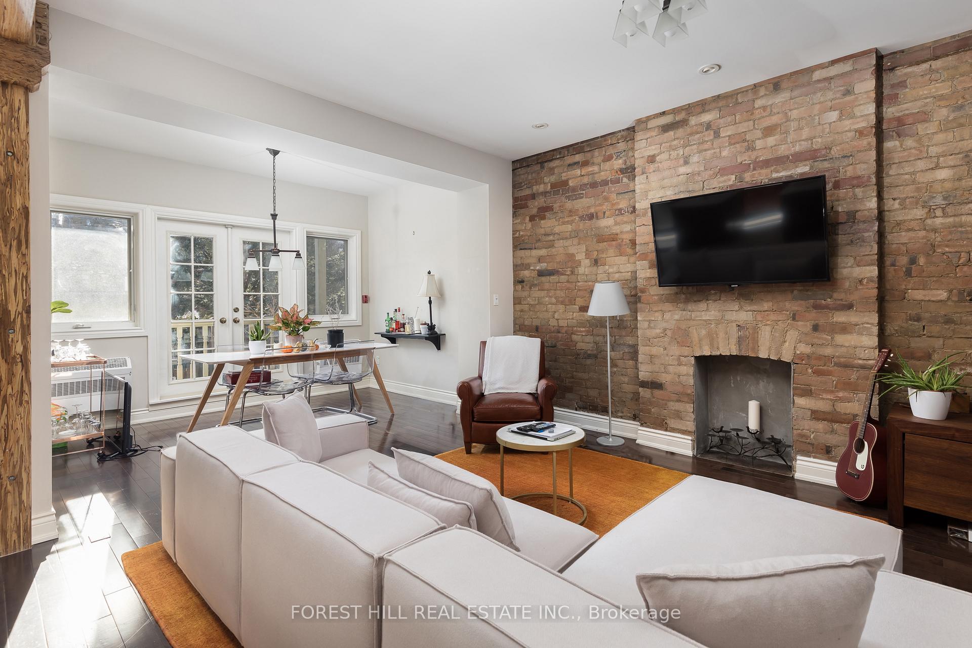 Photo 2 of 105 Balmoral Avenue, Toronto, Yonge-St. Clair — HOMEH