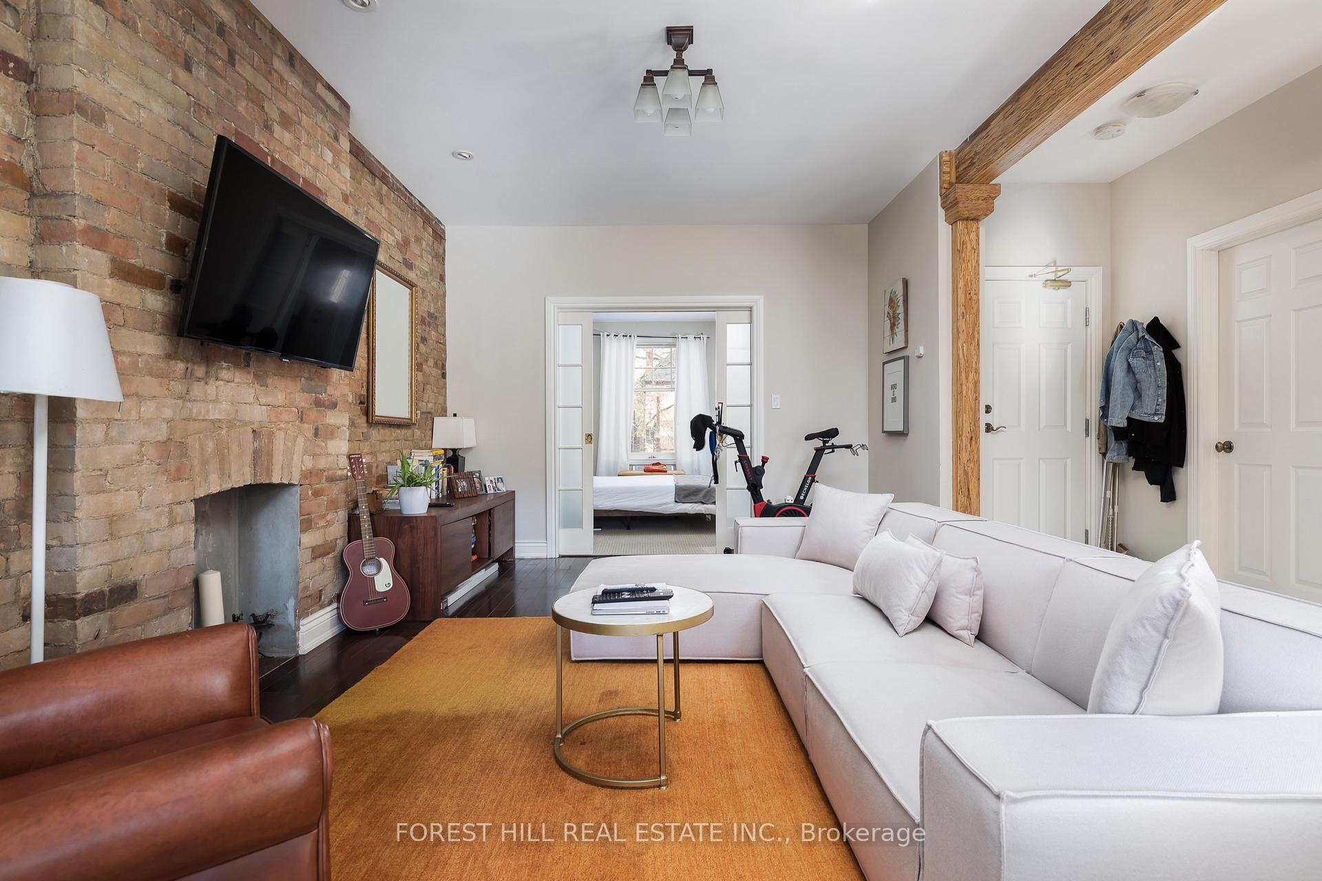 Photo 4 of 105 Balmoral Avenue, Toronto, Yonge-St. Clair — HOMEH