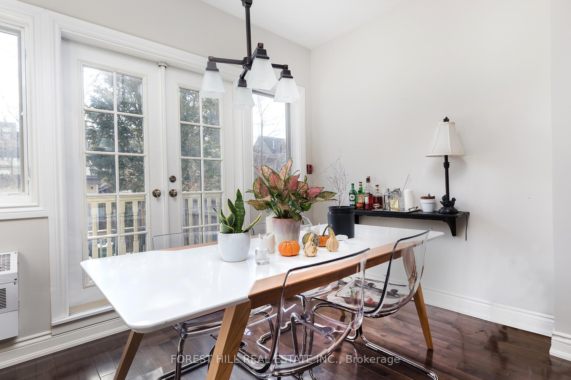 Photo 5 of 105 Balmoral Avenue, Toronto, Yonge-St. Clair — HOMEH
