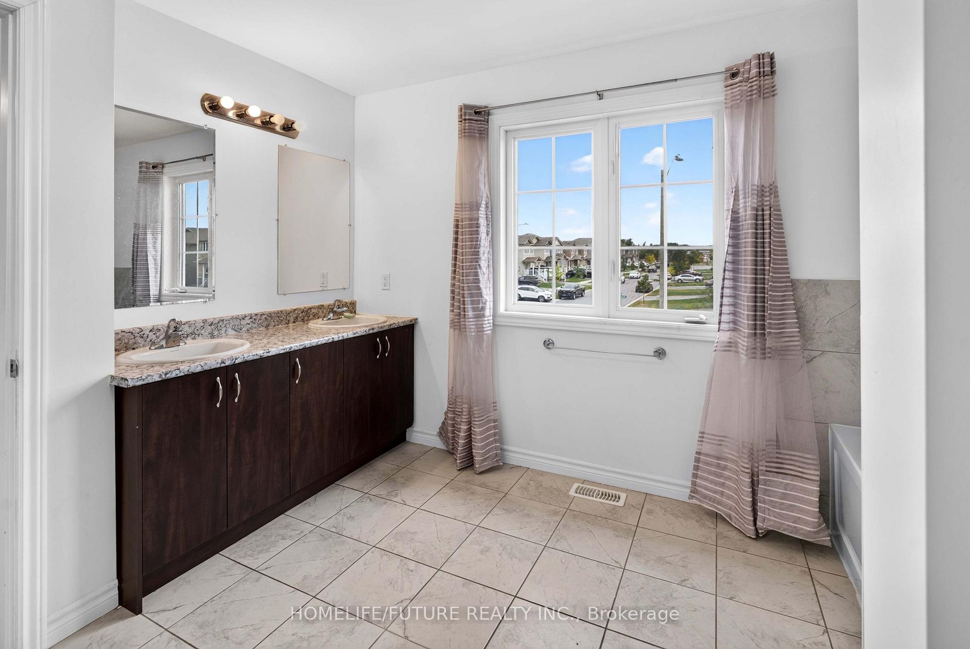 Photo 25 of 39 Brennan Crescent, Loyalist, Odessa — HOMEH