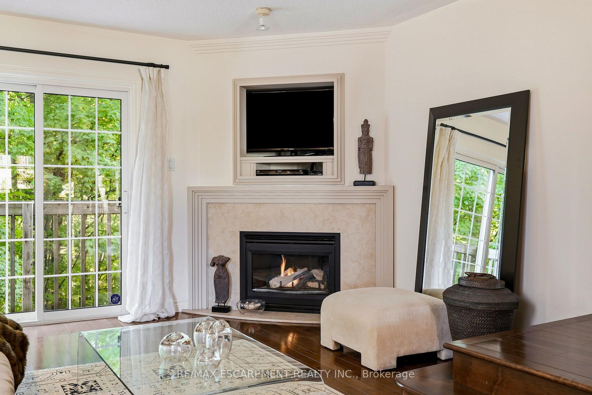 Photo 16 of Unit 52, 3480 Upper Middle Road, Burlington, Palmer — HOMEH