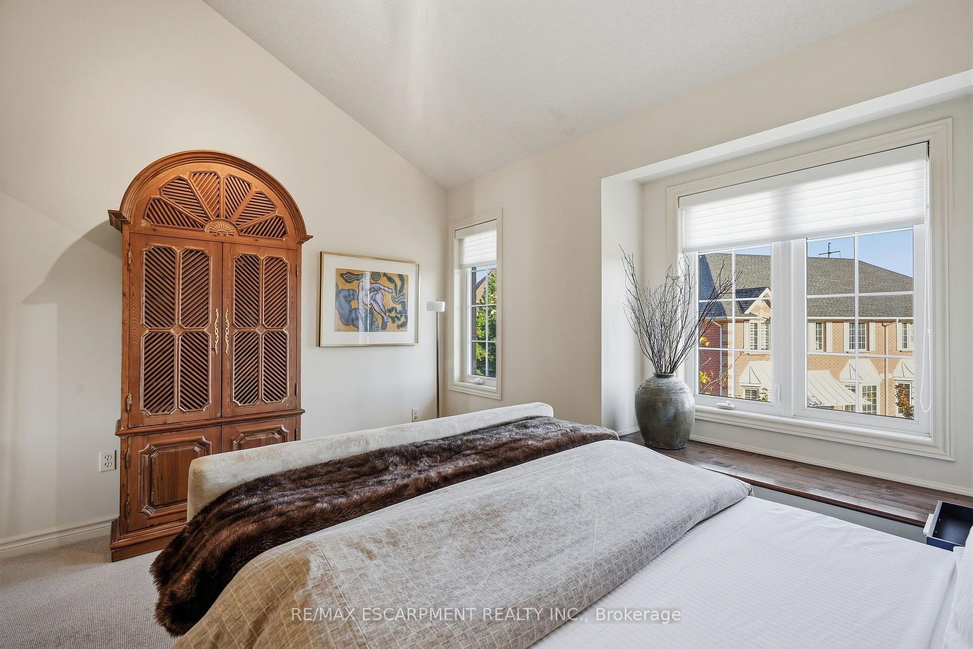 Photo 35 of Unit 52, 3480 Upper Middle Road, Burlington, Palmer — HOMEH