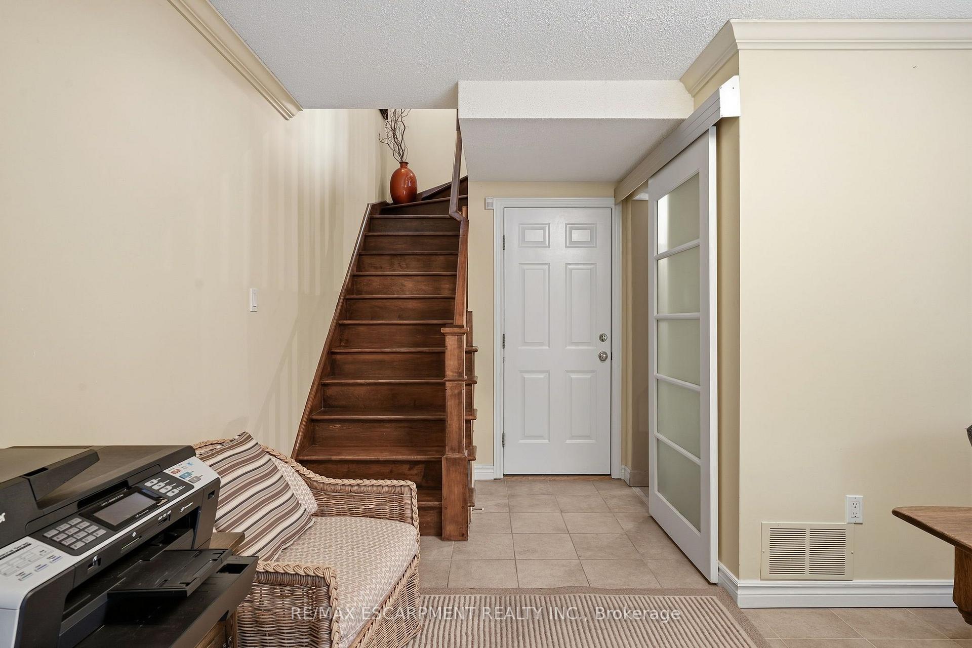 Photo 43 of Unit 52, 3480 Upper Middle Road, Burlington, Palmer — HOMEH