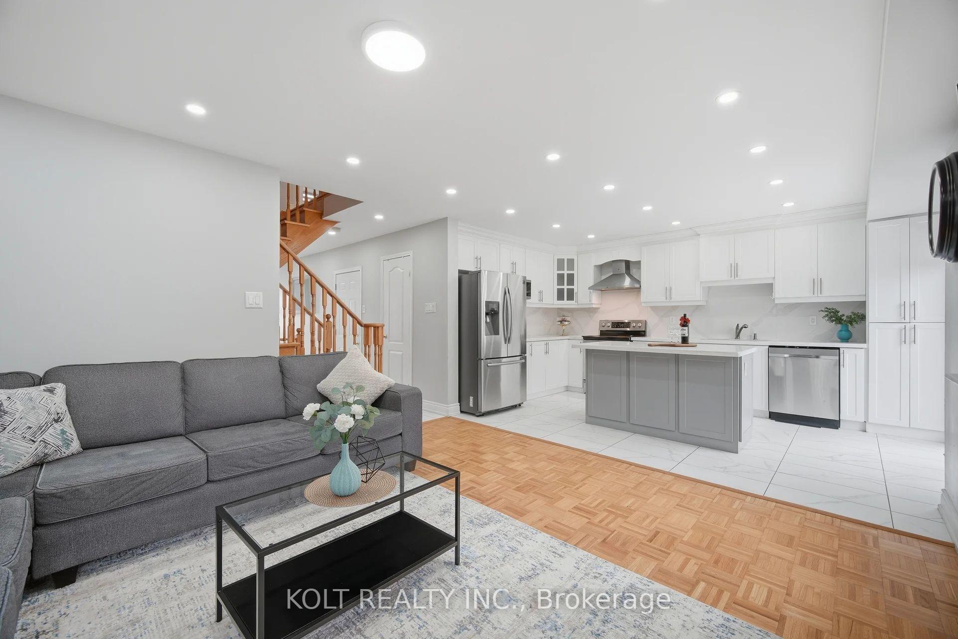 Photo 20 of 34 Saddleback Square, Brampton, Fletcher's Creek Village — HOMEH