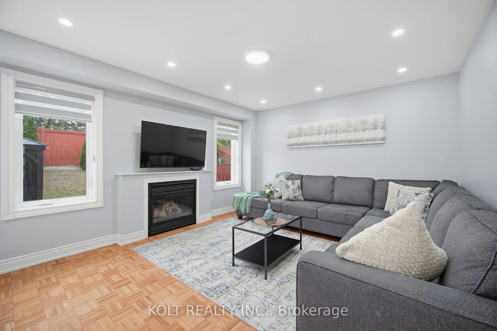 Photo 21 of 34 Saddleback Square, Brampton, Fletcher's Creek Village — HOMEH