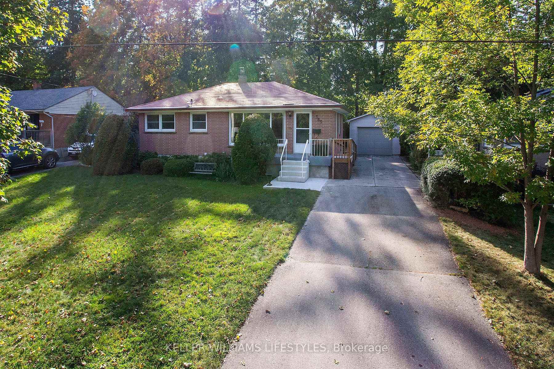 Photo 1 of 155 Trowbridge Avenue, London, South D — HOMEH