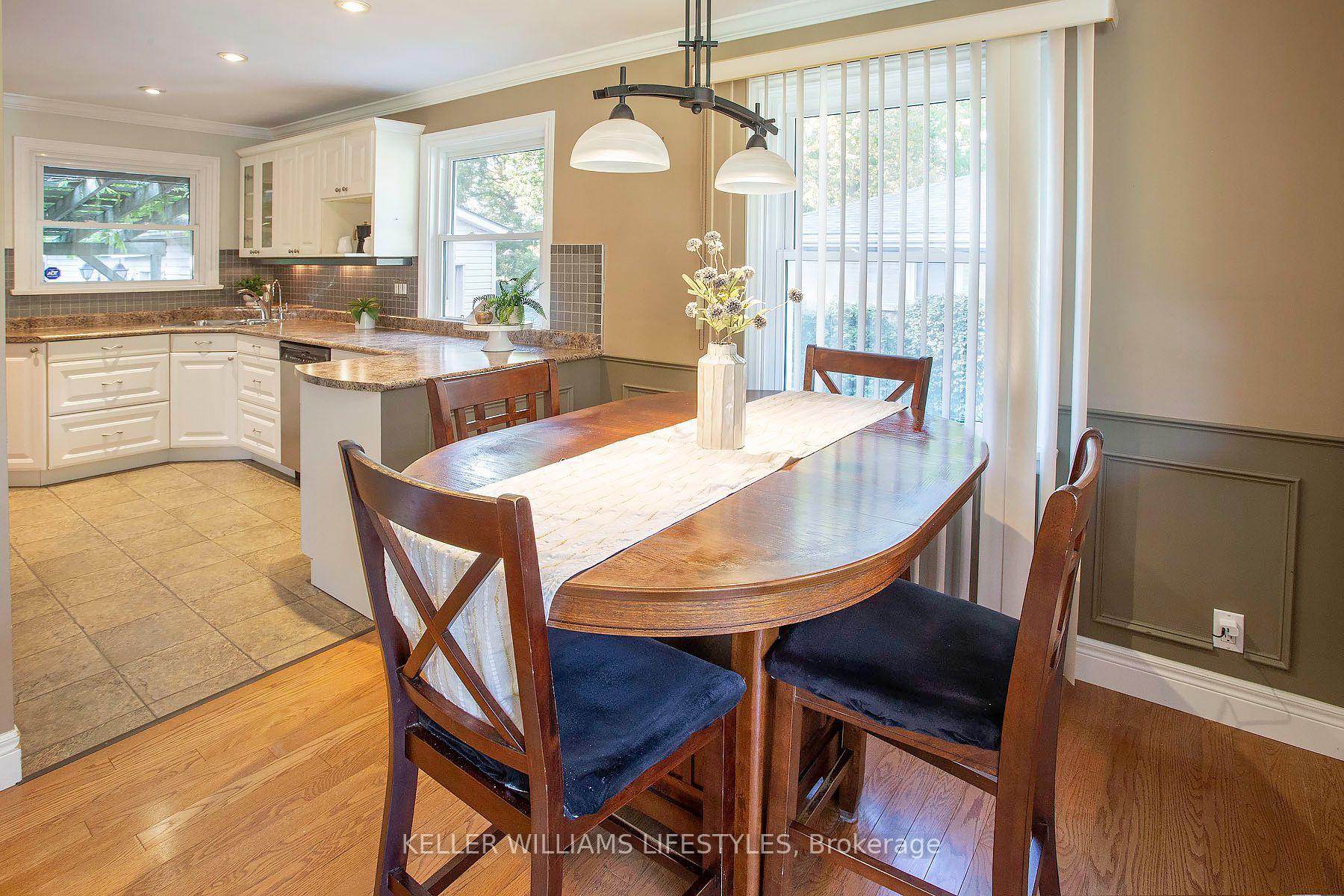 Photo 8 of 155 Trowbridge Avenue, London, South D — HOMEH