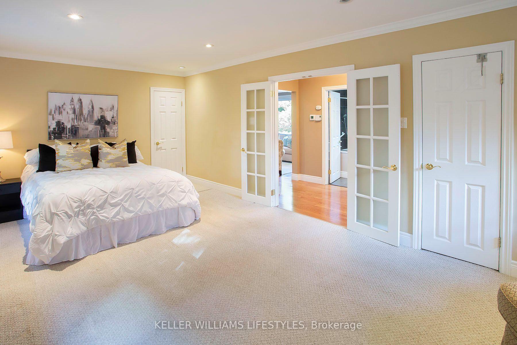 Photo 14 of 155 Trowbridge Avenue, London, South D — HOMEH