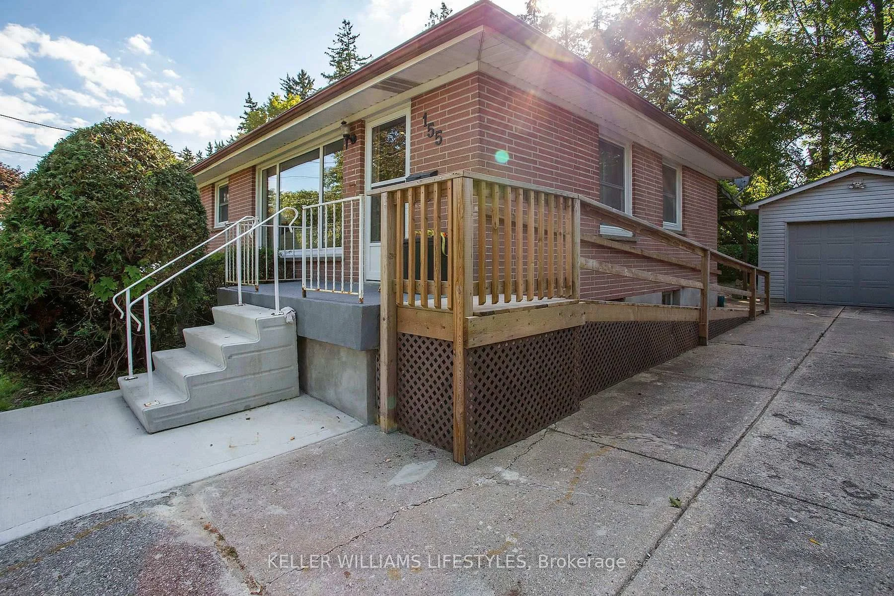 Photo 34 of 155 Trowbridge Avenue, London, South D — HOMEH