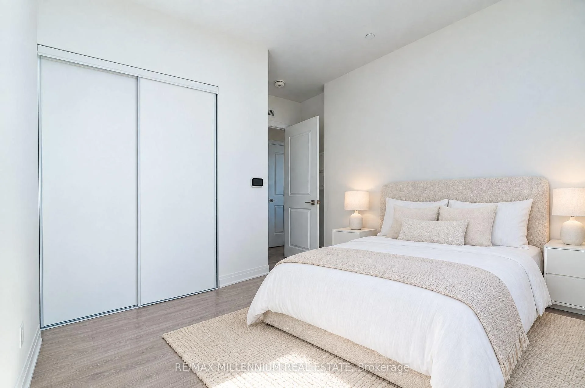 Photo 12 of Unit 2607, 36 Elm Drive W, Mississauga, Fairview — HOMEH